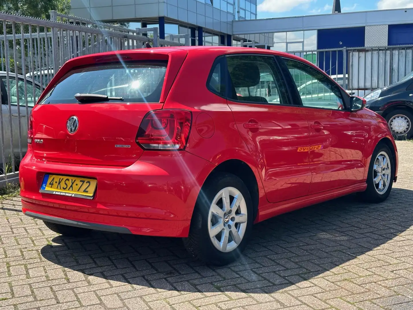 Volkswagen Polo 1.2 TDI BlueMotion Red - 2