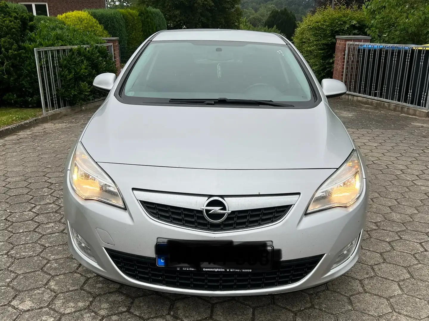 Opel Astra 1.4 ecoFLEX Selection Silber - 1