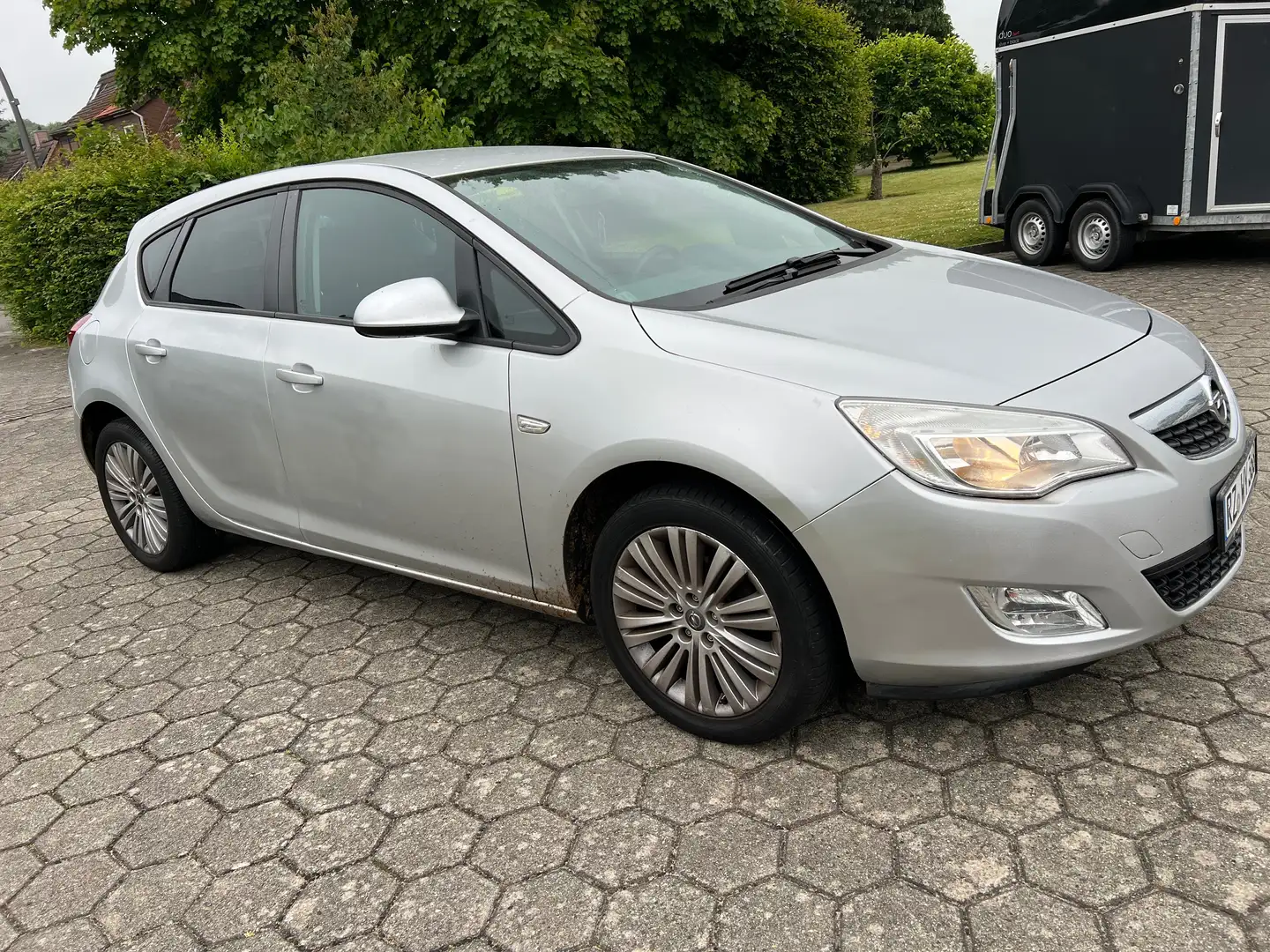 Opel Astra 1.4 ecoFLEX Selection Silber - 2