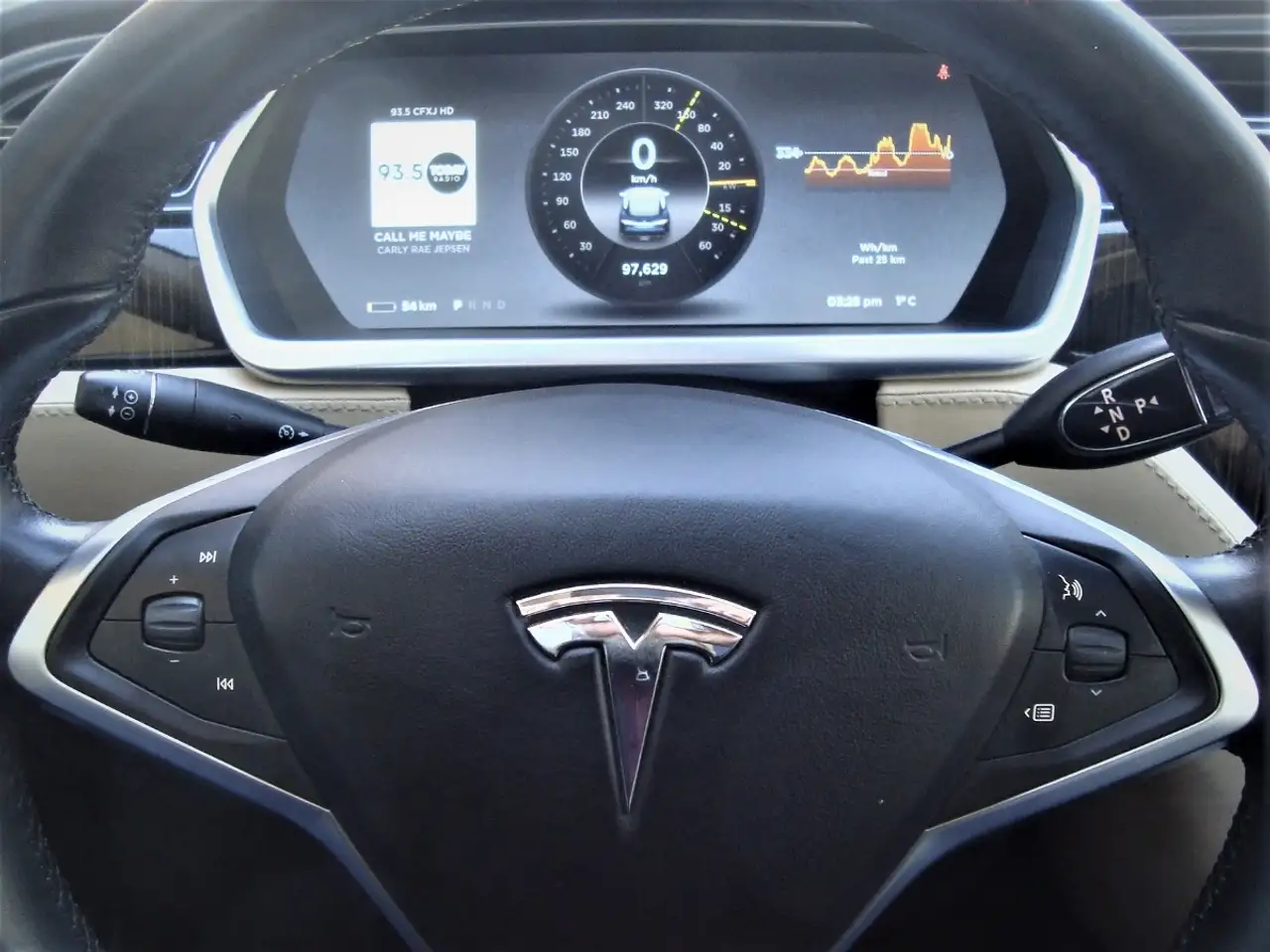 Tesla Model S снимка Tesla Model S