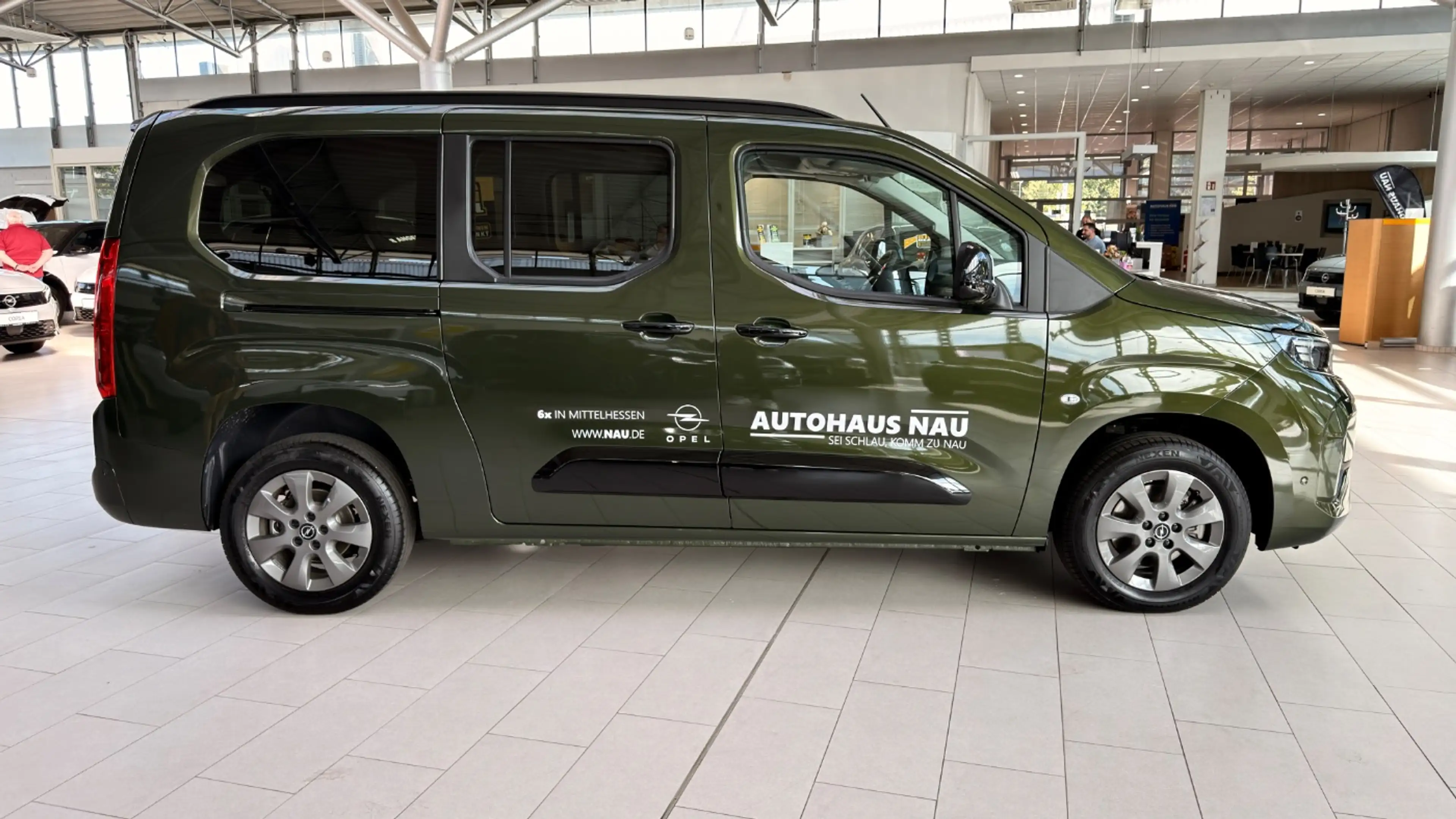 Opel Combo 1.5 GS XL 7-Sitzer Navi! Kamera! — photo 7