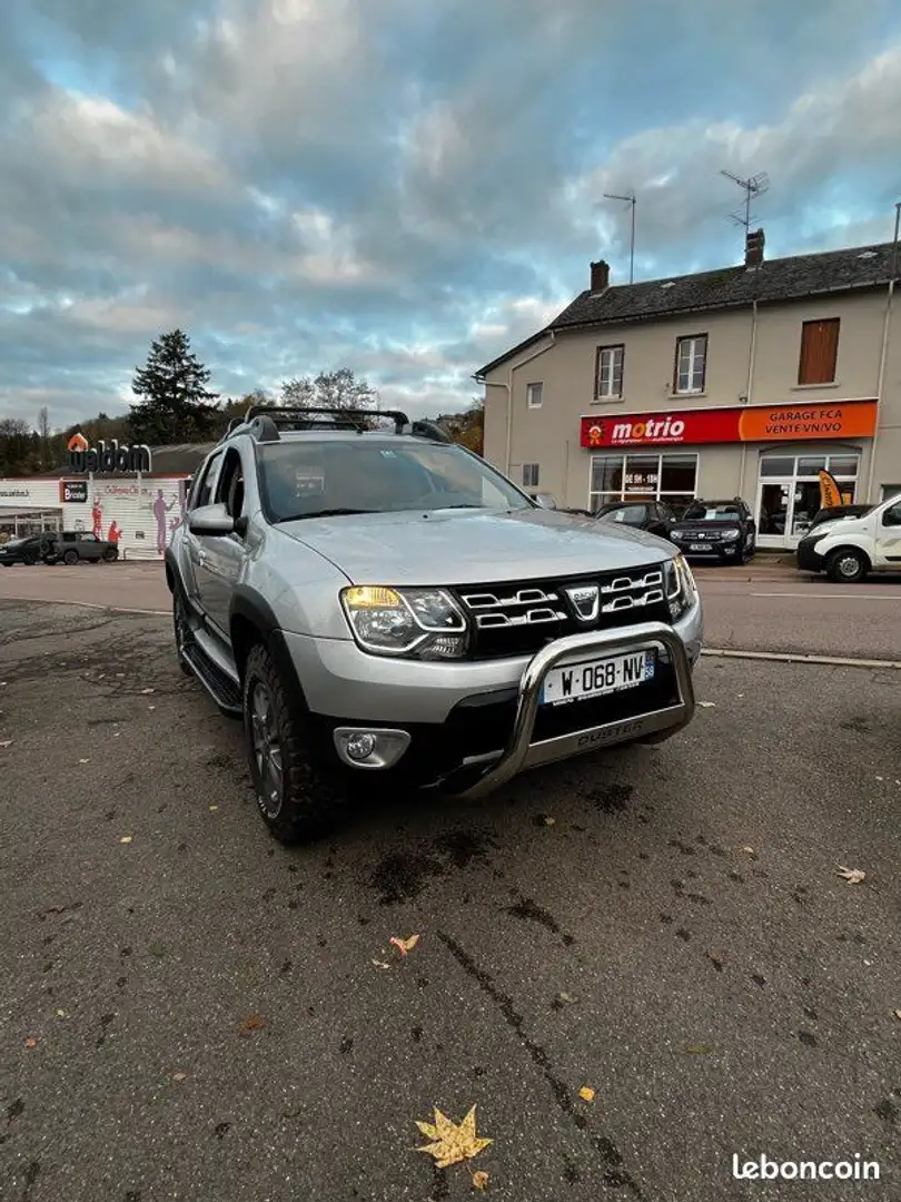 Dacia Duster 1.5 DCI 110 cv 4x4 réhaussé amortisseurs Bilstein Gris - 1