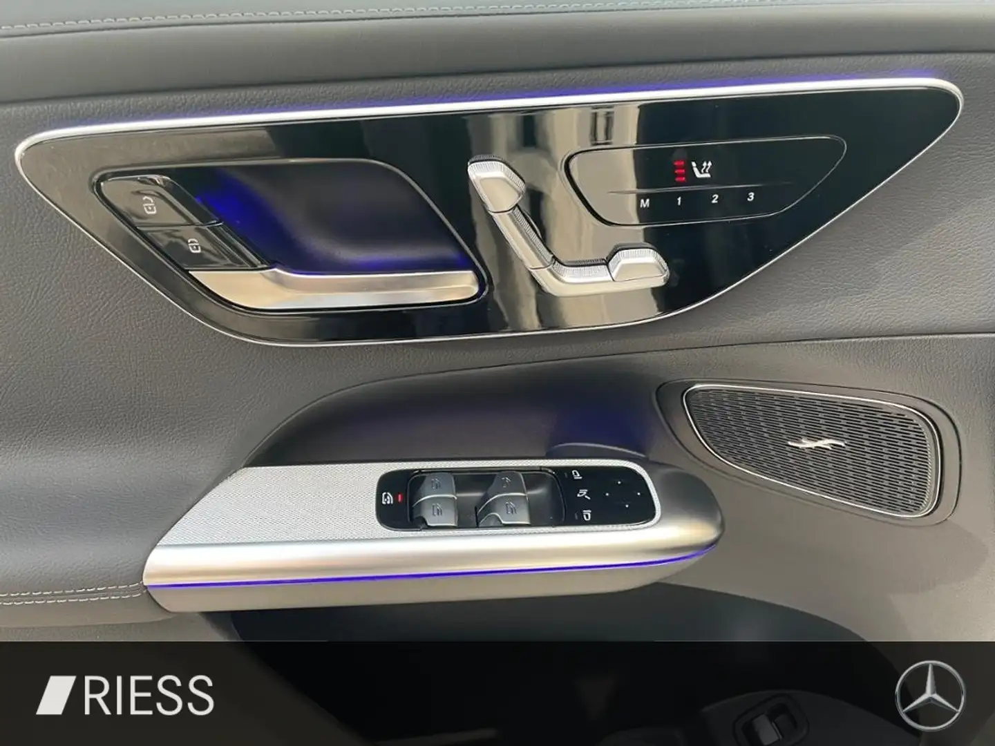 Mercedes-Benz GLC 200 d 4M Coupé AMG+AHK+PANO+20"+DIGITALLIGHT Weiß - 2