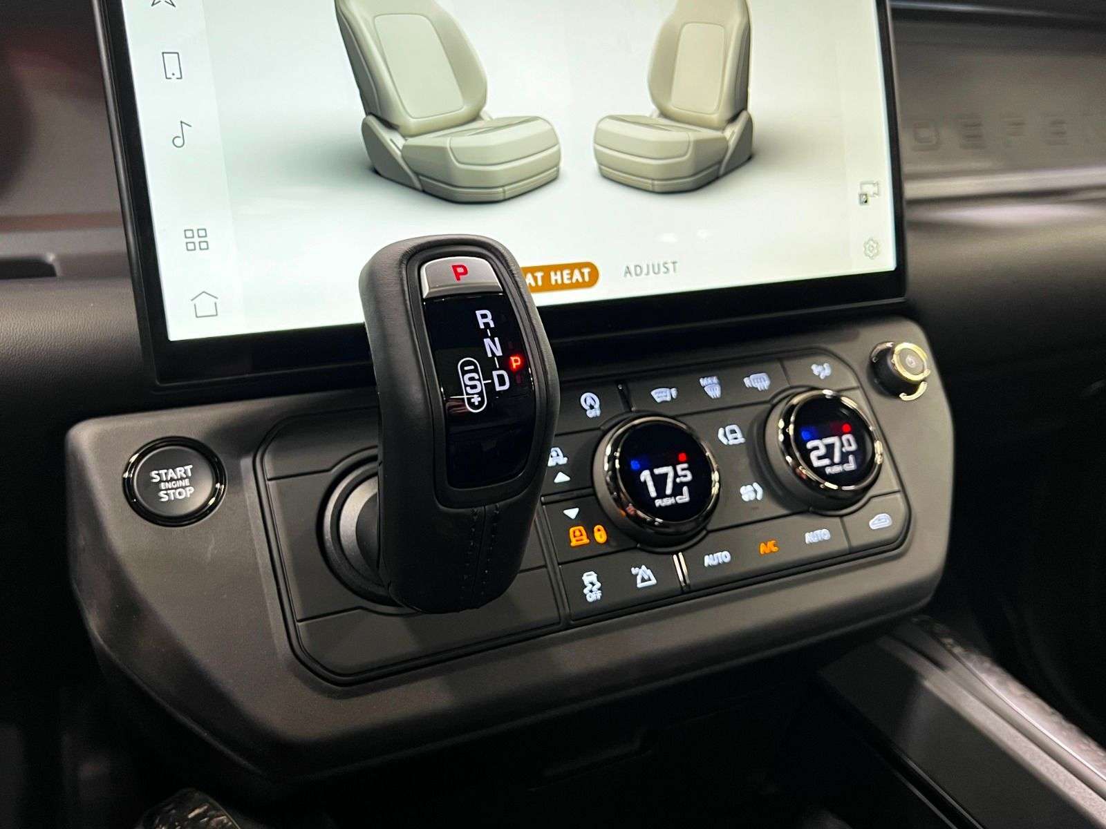 2026 Land Rover Defender OCTA P635 V8 thumb 20