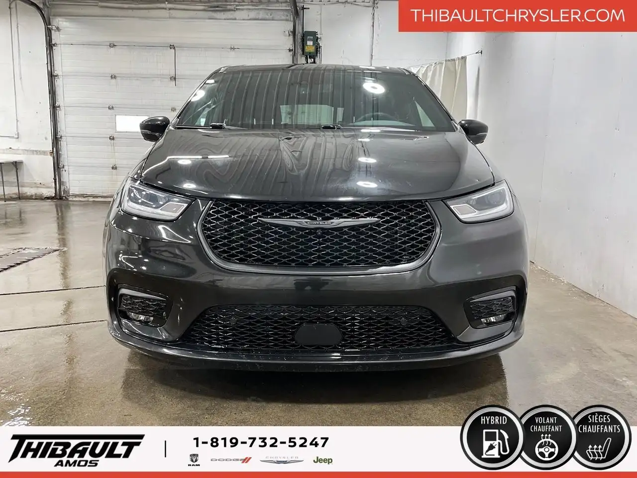 Chrysler Pacifica снимка Chrysler Pacifica