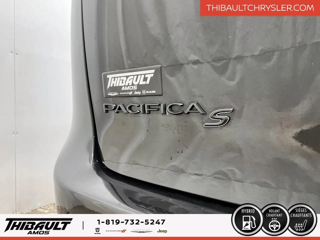 Chrysler Pacifica снимка Chrysler Pacifica
