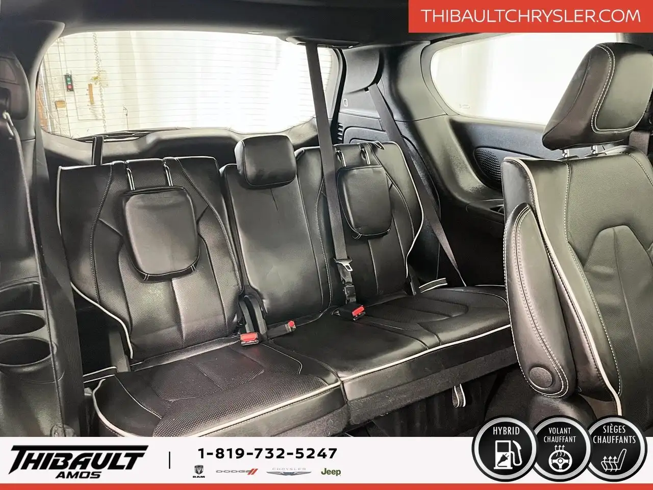 Chrysler Pacifica снимка Chrysler Pacifica