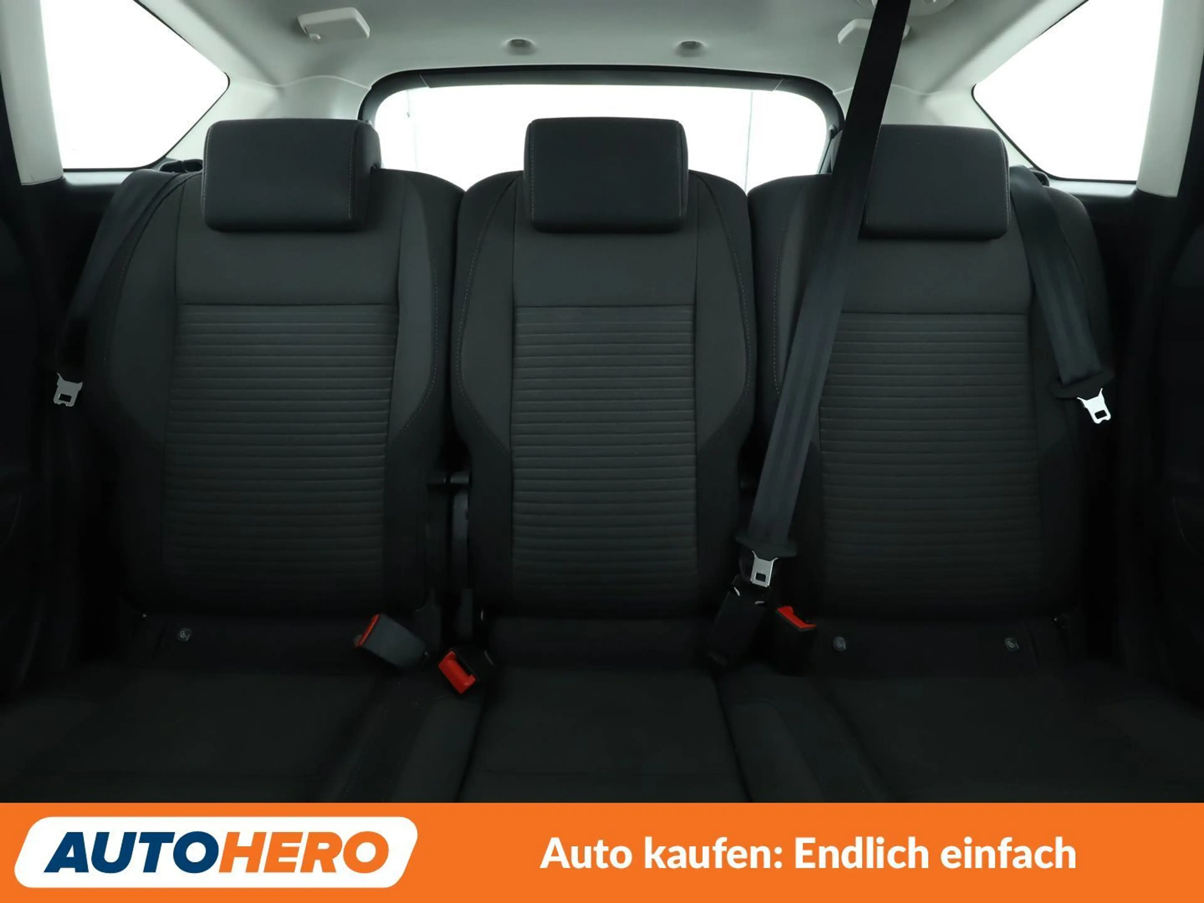 Ford C-Max 1.0 EcoBoost Titanium*NAVI*TEMPO*CAM*PDC*SHZ* — photo 15