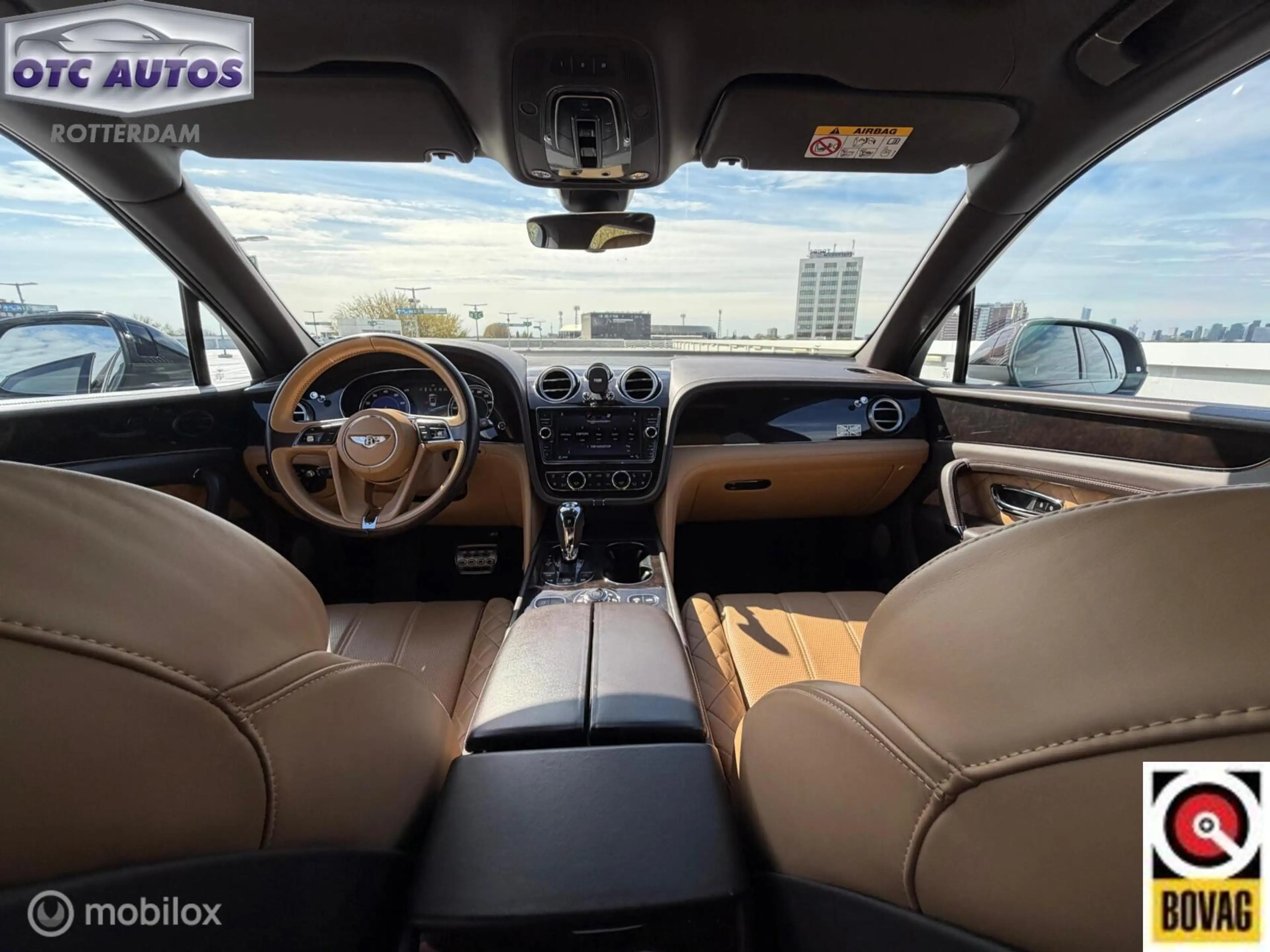 Bentley Bentayga 6.0 W12 Mulliner — photo 15
