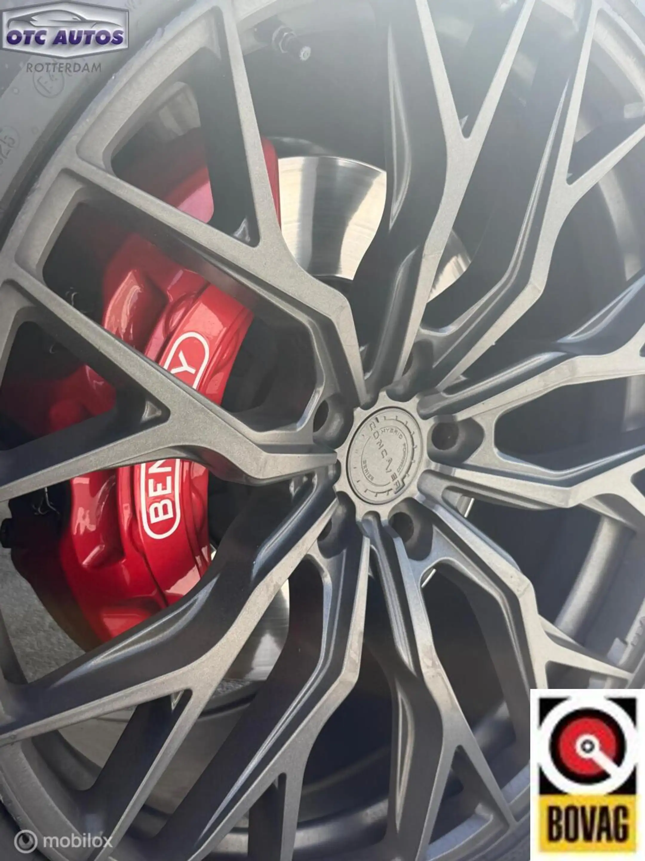 Bentley Bentayga 6.0 W12 Mulliner — photo 31