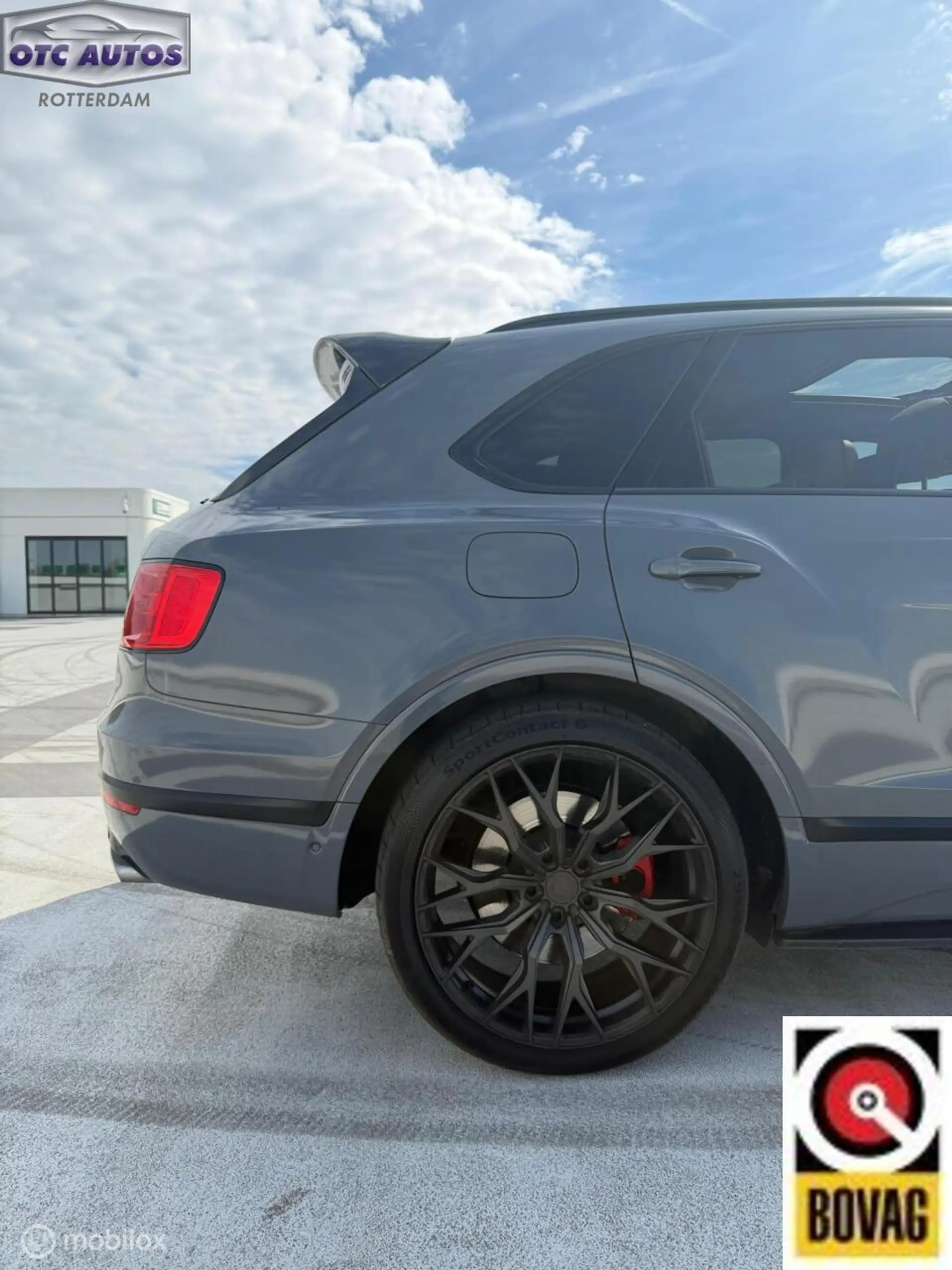 Bentley Bentayga 6.0 W12 Mulliner — photo 10