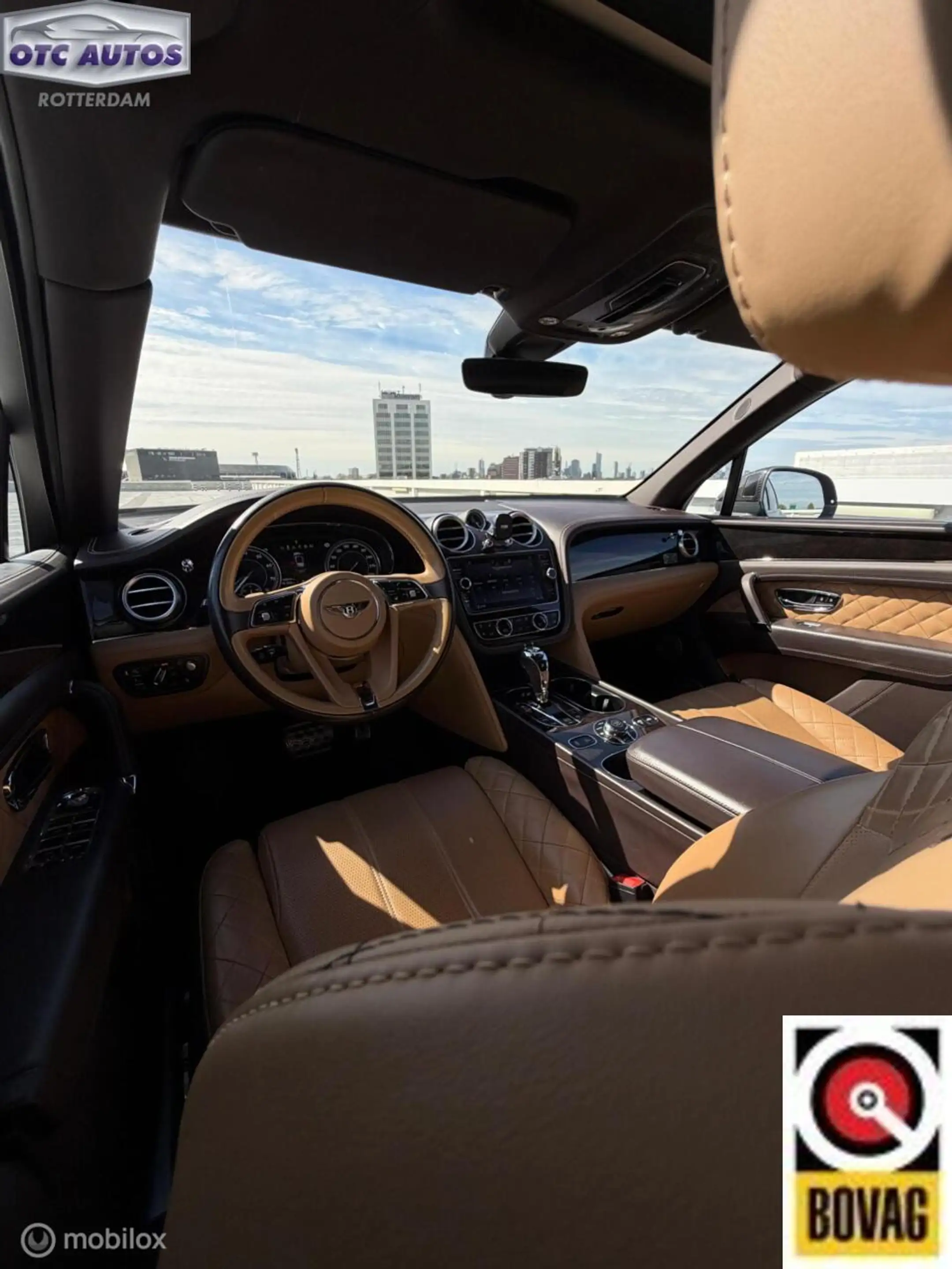 Bentley Bentayga 6.0 W12 Mulliner — photo 23