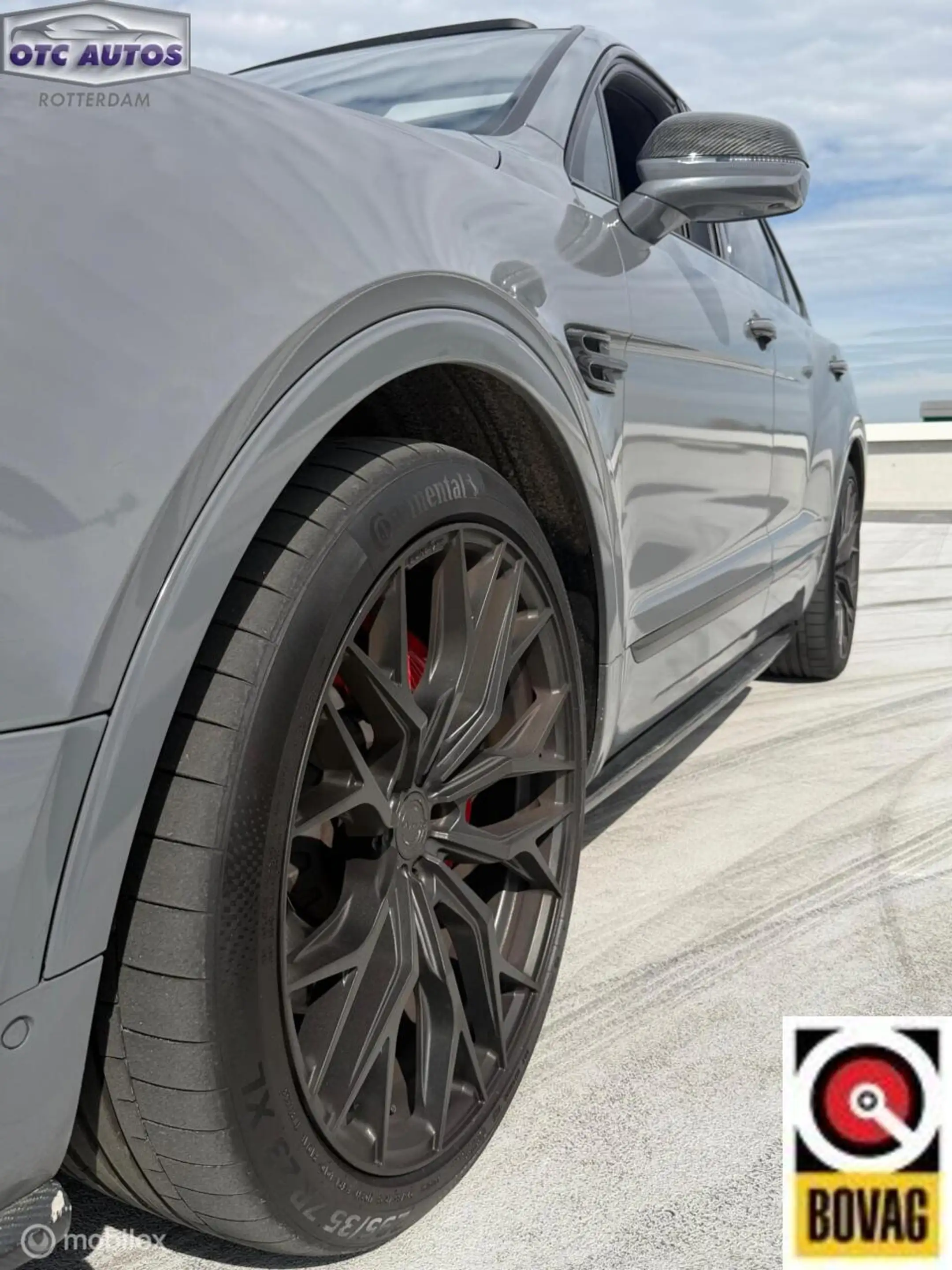 Bentley Bentayga 6.0 W12 Mulliner — photo 30