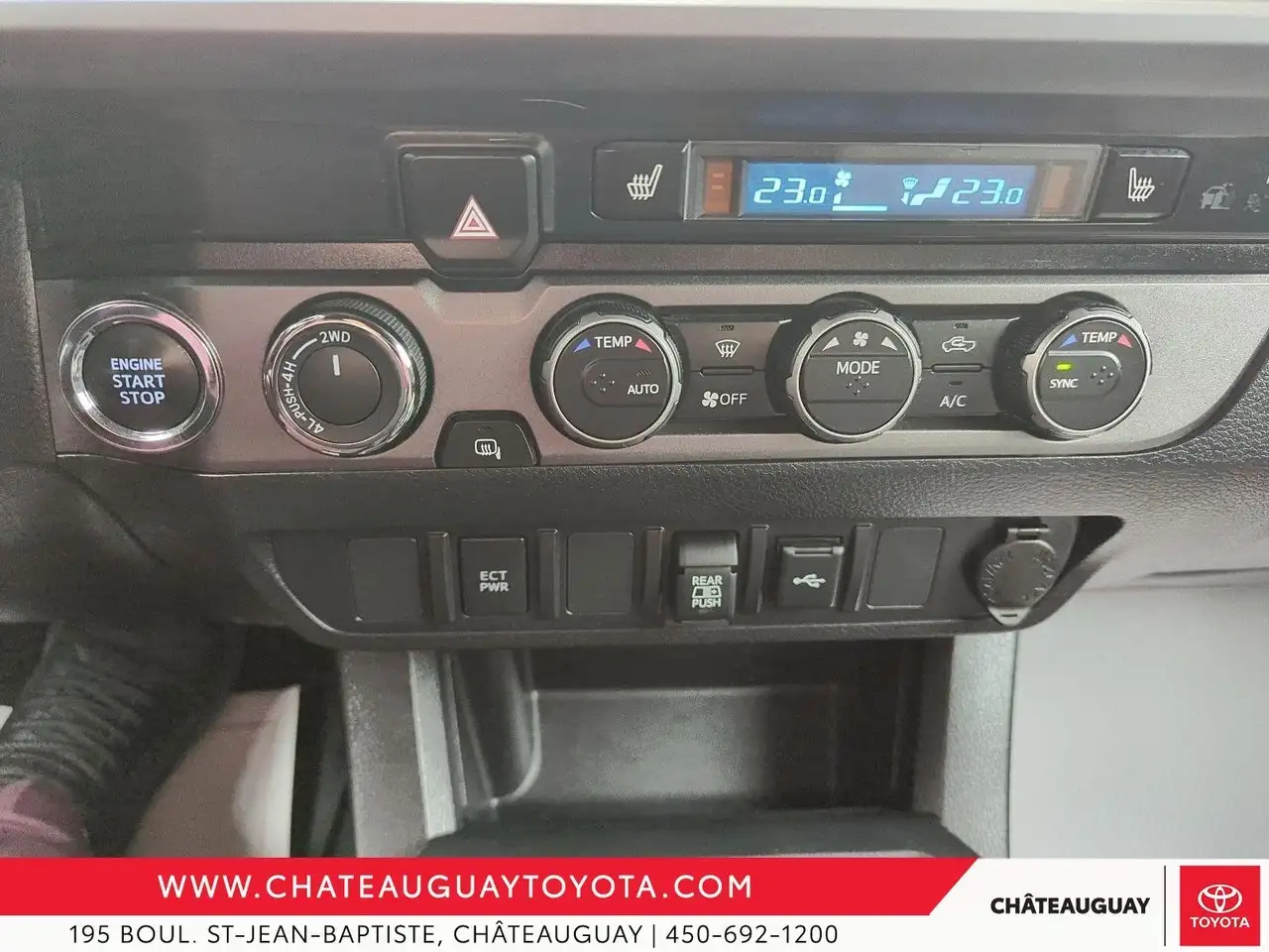 Toyota Tacoma снимка Toyota Tacoma