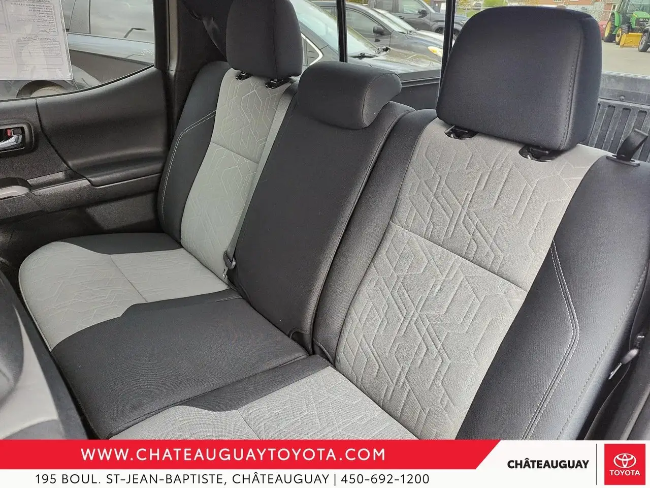 Toyota Tacoma снимка Toyota Tacoma