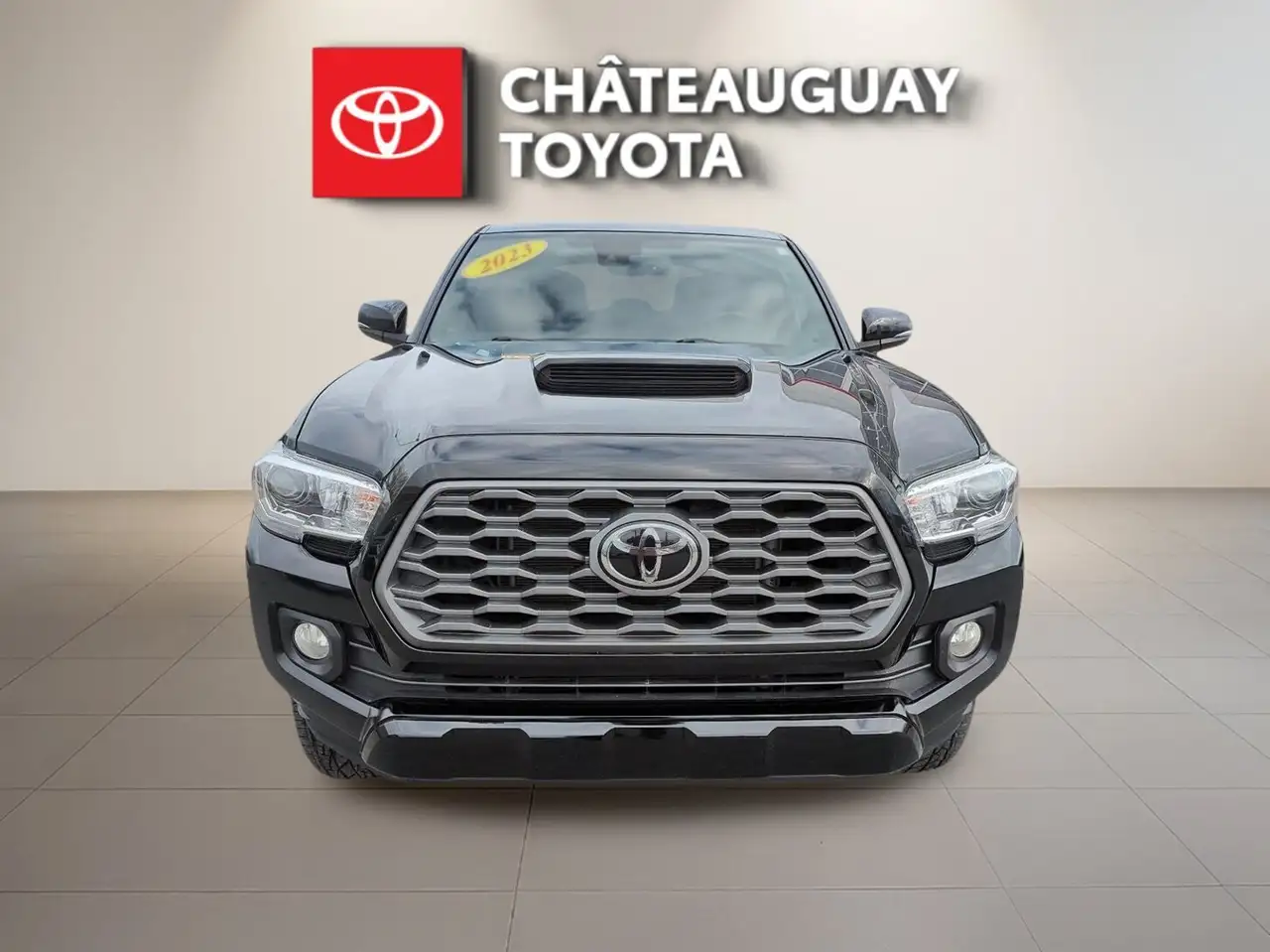 Toyota Tacoma снимка Toyota Tacoma