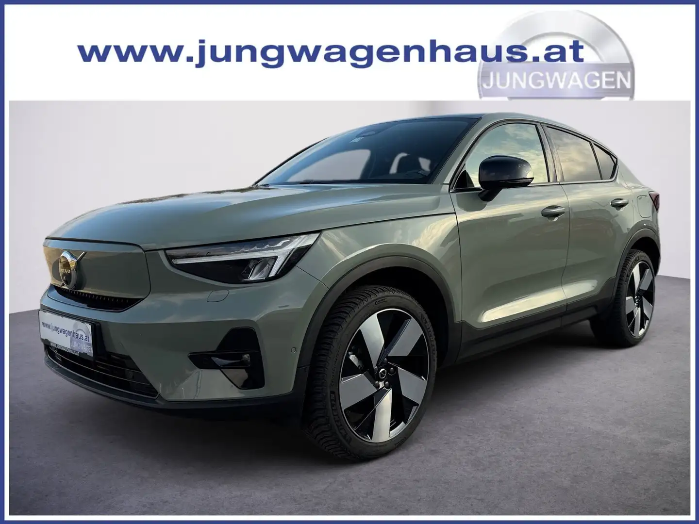 Volvo C40 Recharge Twin 78kWh Ultimate AWD Aut. NP 62.820.- Grau - 1