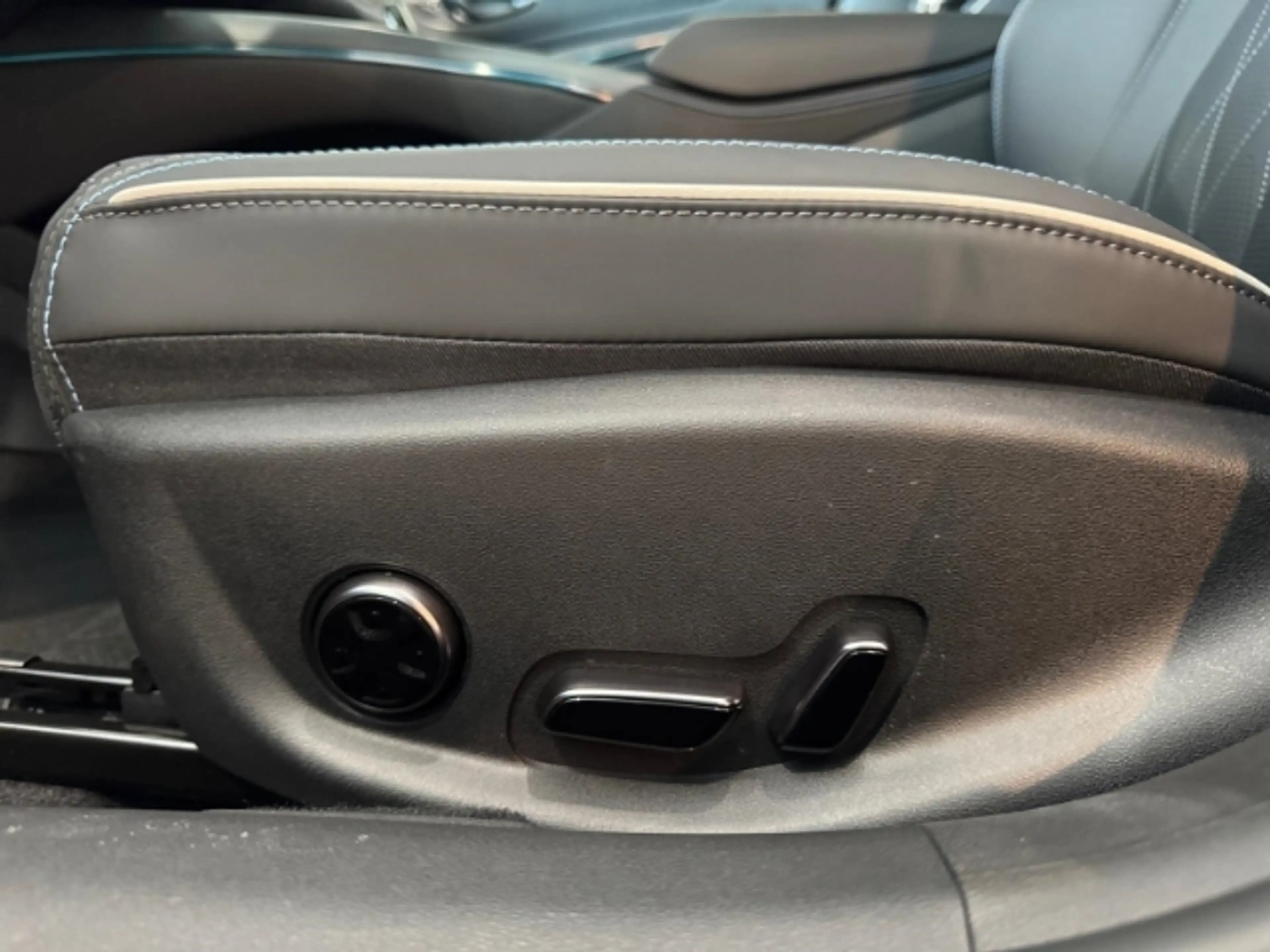 BYD Seal Design LED/PANO/360Kamera/Wärmepumpe — photo 13