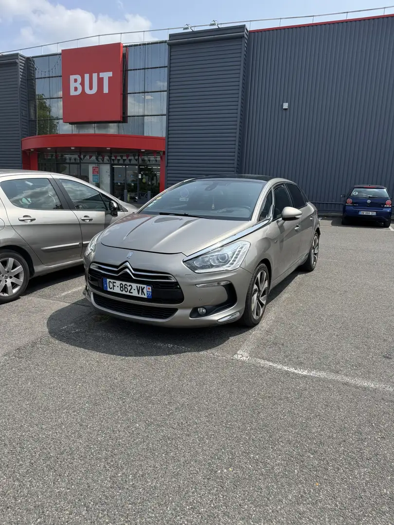 Citroen DS5 DS5 Hybrid4 Sport Chic BMP6 Or - 2