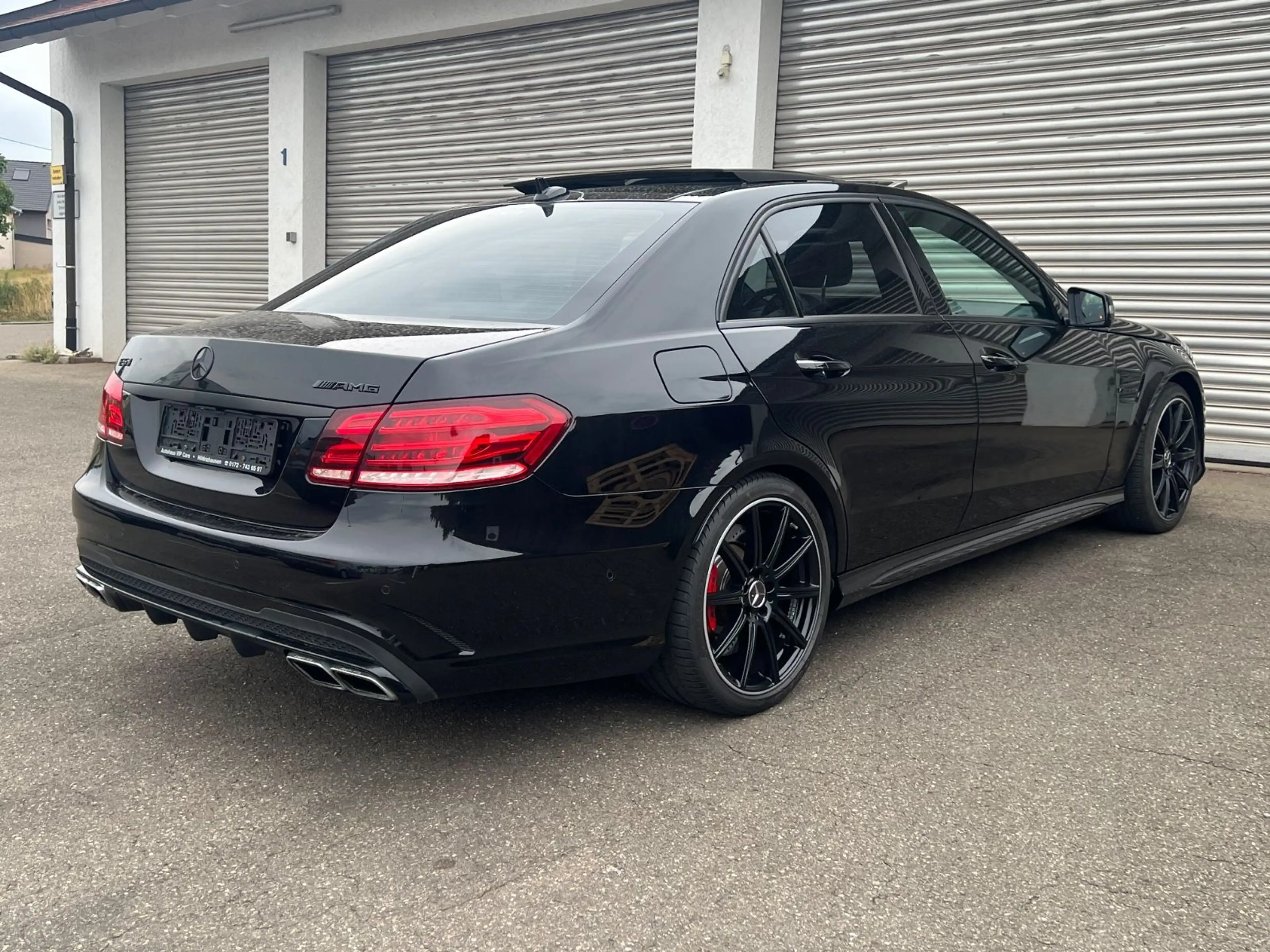Mercedes-Benz E 63 AMG E63 AMG*Limousine*4MATIC*LED*SITZLÜFTU*PANORAMA* — photo 8
