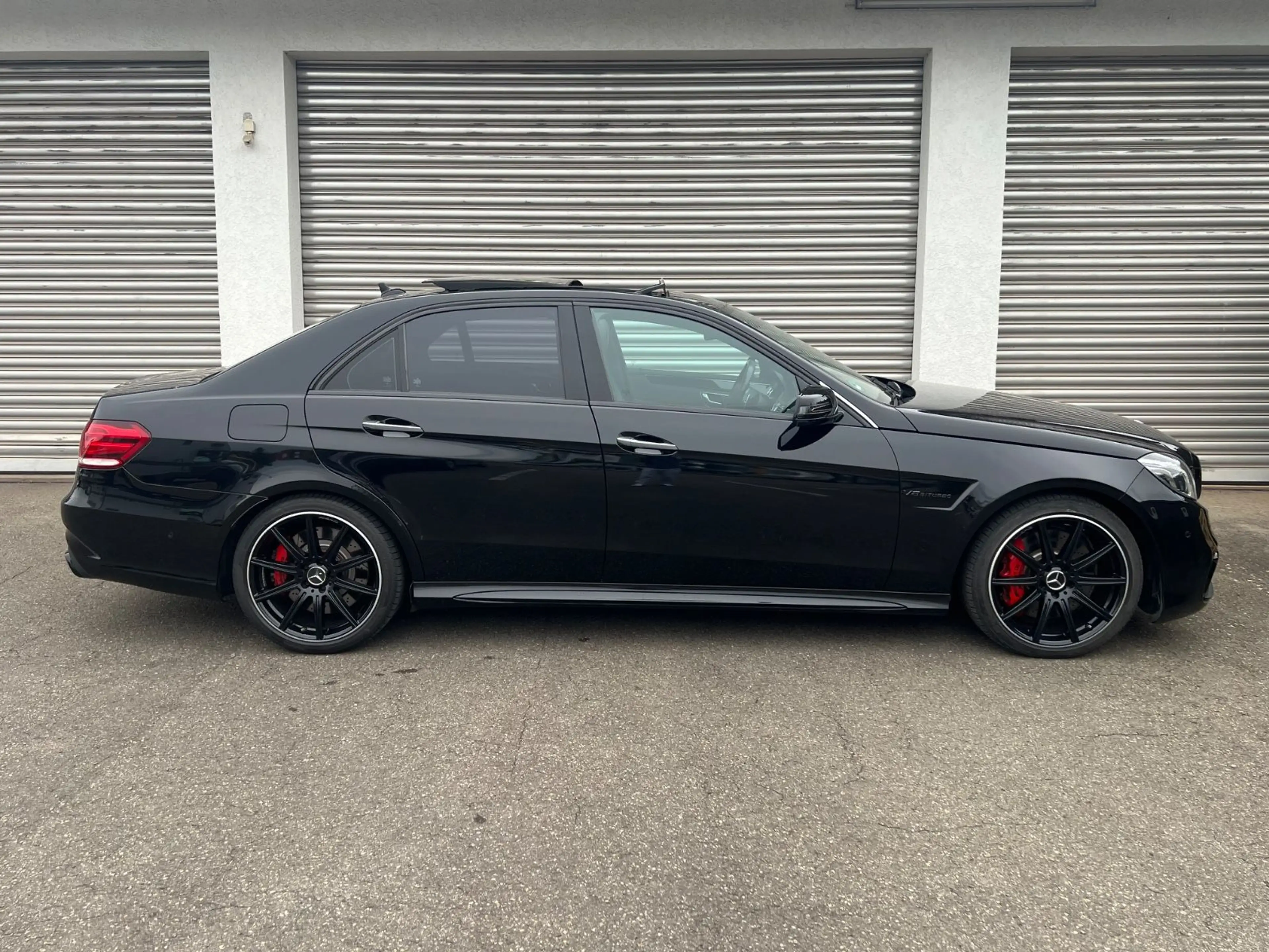 Mercedes-Benz E 63 AMG E63 AMG*Limousine*4MATIC*LED*SITZLÜFTU*PANORAMA* — photo 5