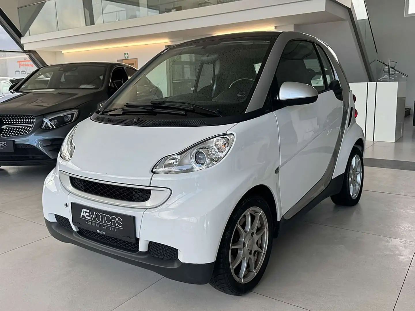 smart forTwo Smart fortwo *PANO*KREDIT-GARANTIE* Weiß - 2