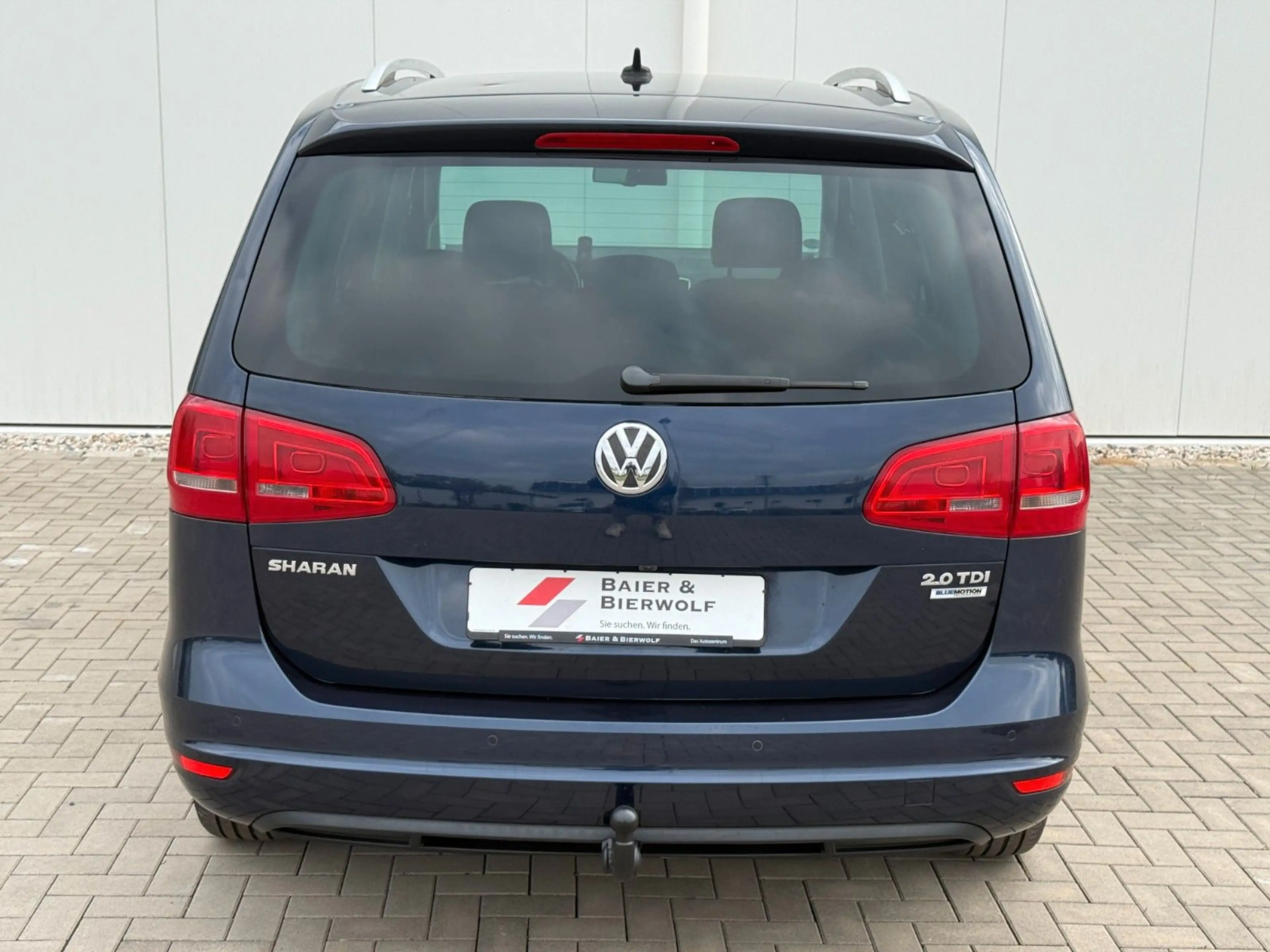 Volkswagen Sharan 2.0TDI Comfortline PANO AHK RFK — photo 5