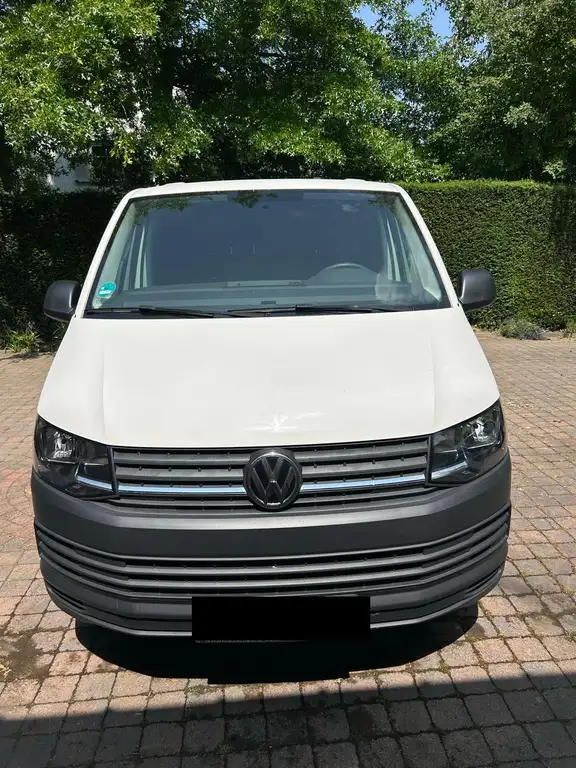 Volkswagen T6 Transporter 2019 из Европы — купить под ключ