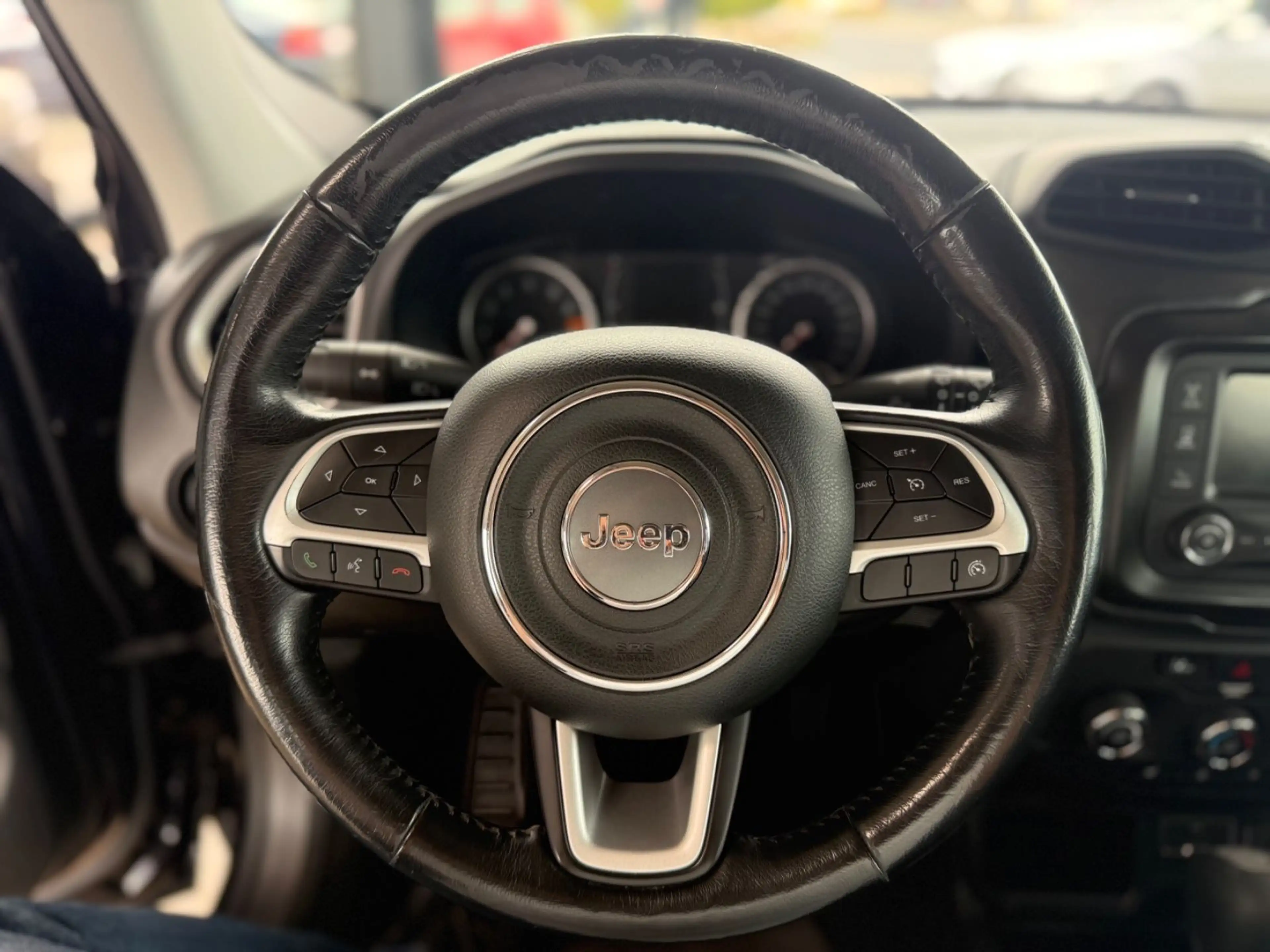 Jeep Renegade Longitude FWD — photo 7