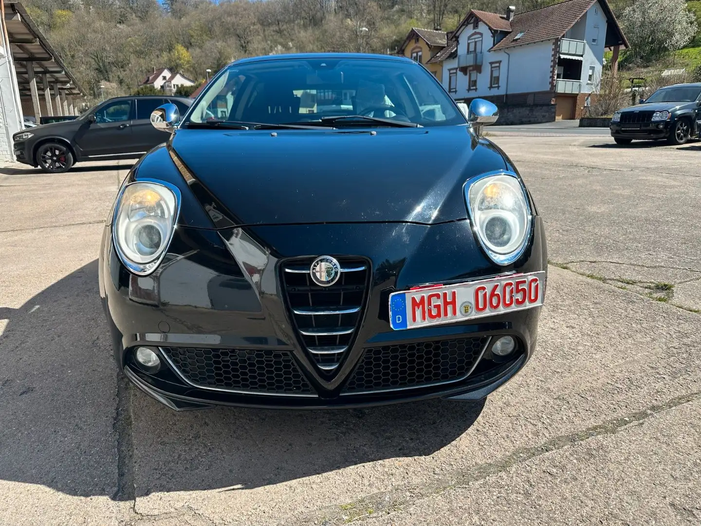 Alfa Romeo MiTo 1.4 Benzin 77 KW TüV NEU Euro 5 Fekete - 2