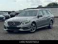 Mercedes-Benz E 220 E220CDI T Aut. BlueEfficiency Navi Leder LED Silber - thumbnail 1
