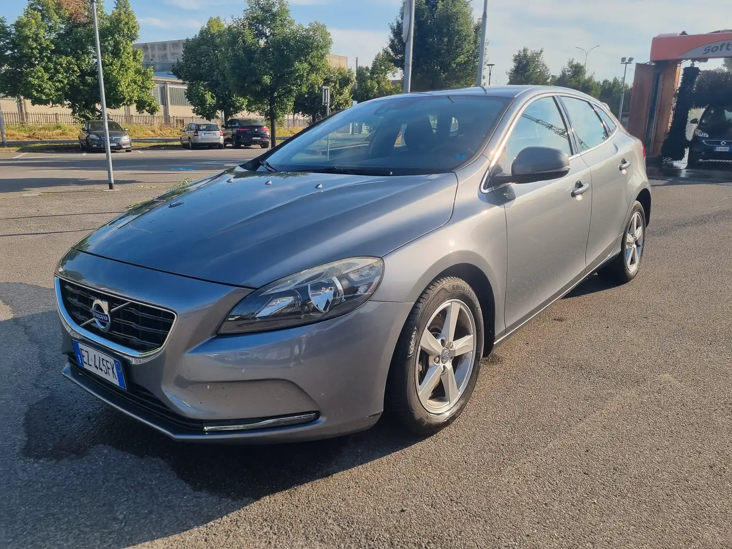 Volvo V40 V40 II 2012 2.0 d3 Momentum Grigio - 2