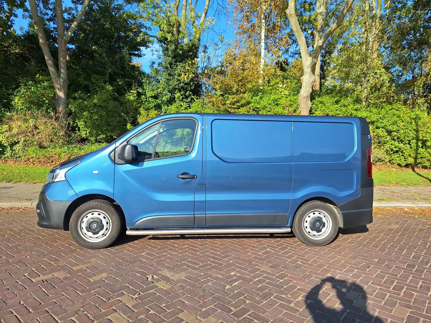 Renault Trafic Trafic 1.6 dCi T29 L1H1 Com Blauw - 1