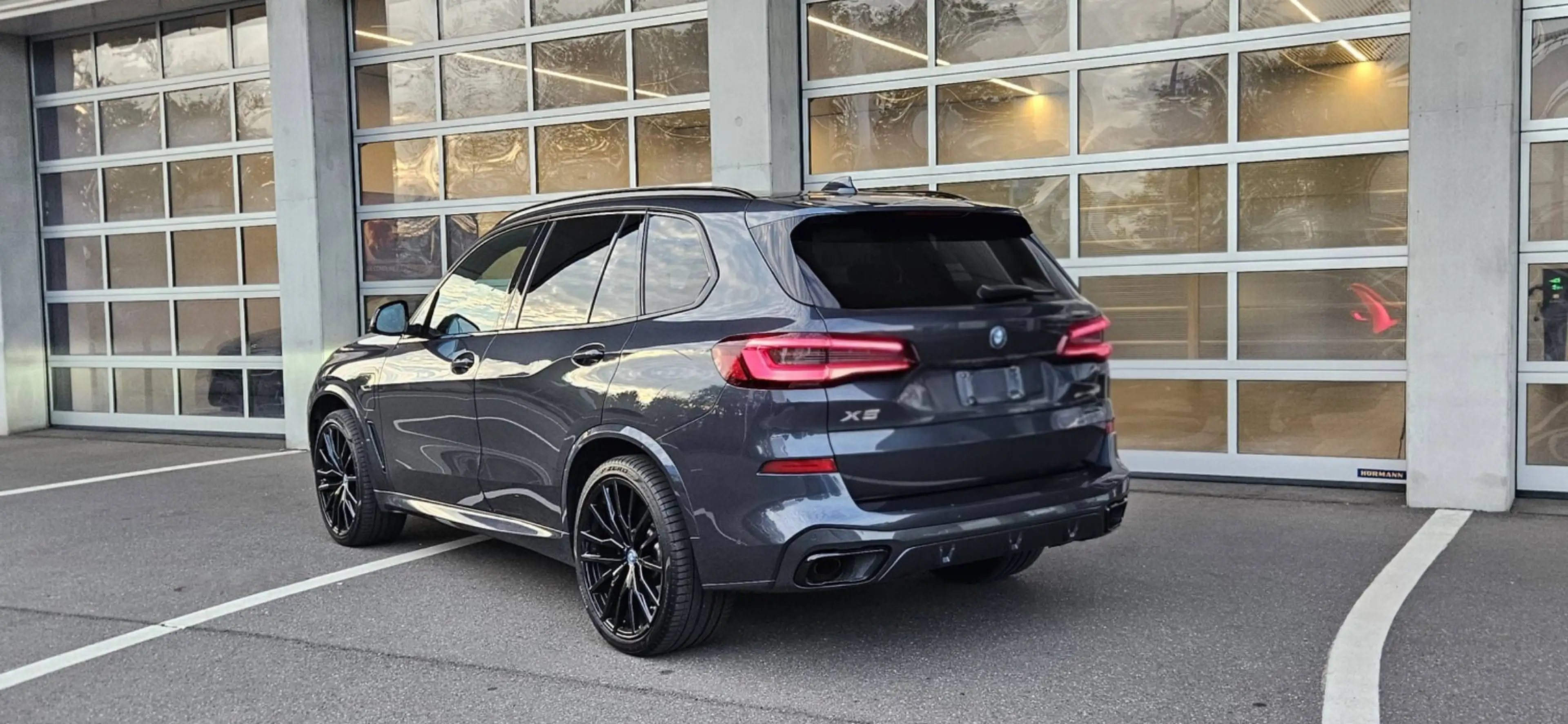 BMW X5 3.0A xDrive45e/PANO/LED/COMF ACC/**PERFECT ONDERHOUDEN — photo 3