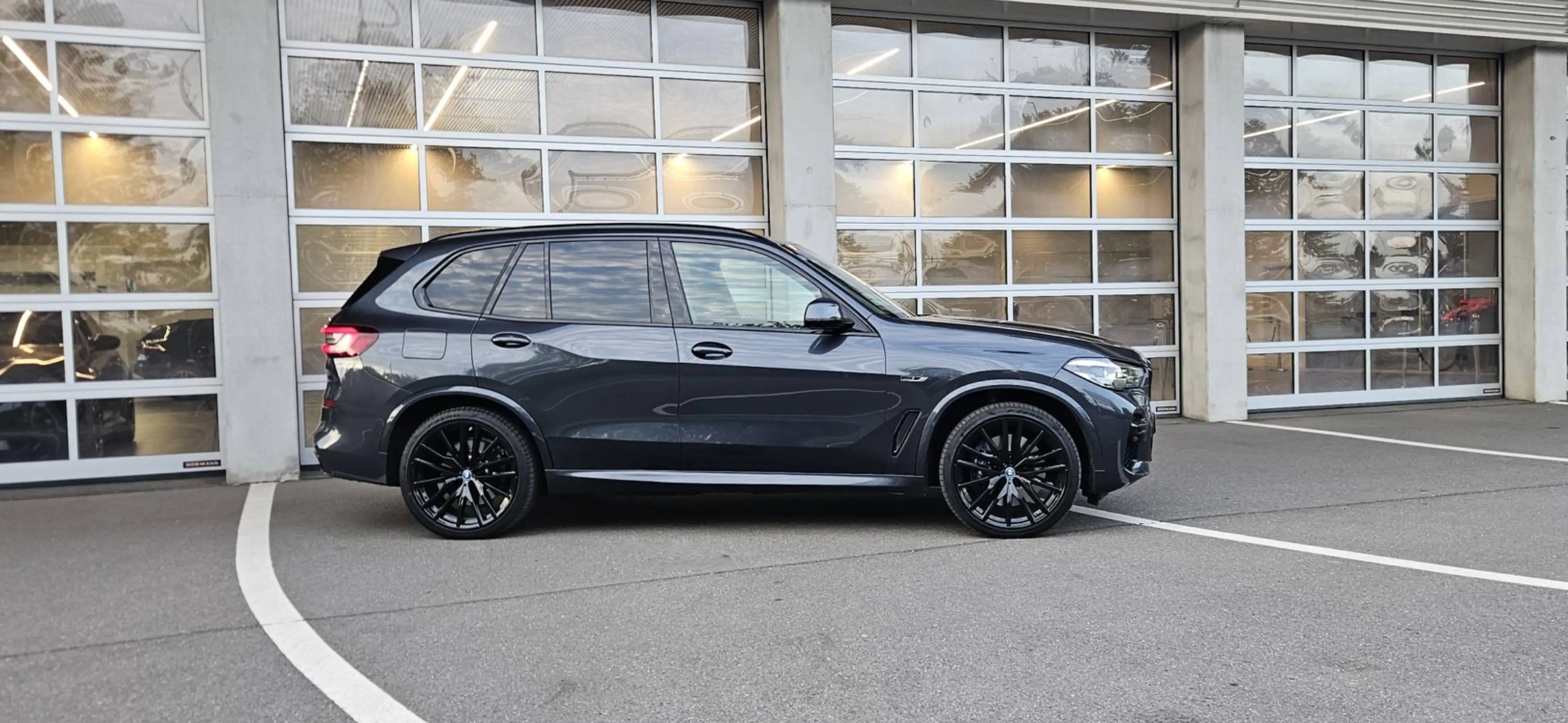 BMW X5 3.0A xDrive45e/PANO/LED/COMF ACC/**PERFECT ONDERHOUDEN — photo 5