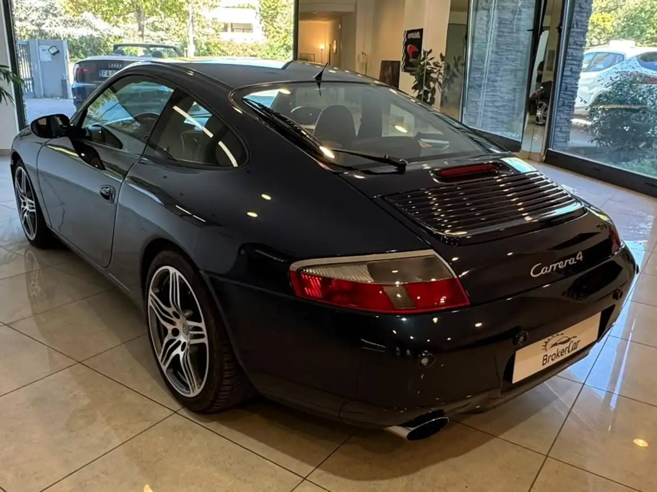 Porsche 911 IV Carrera 996 Coupe Coupe 3.4 Carrera 4, foto 7
