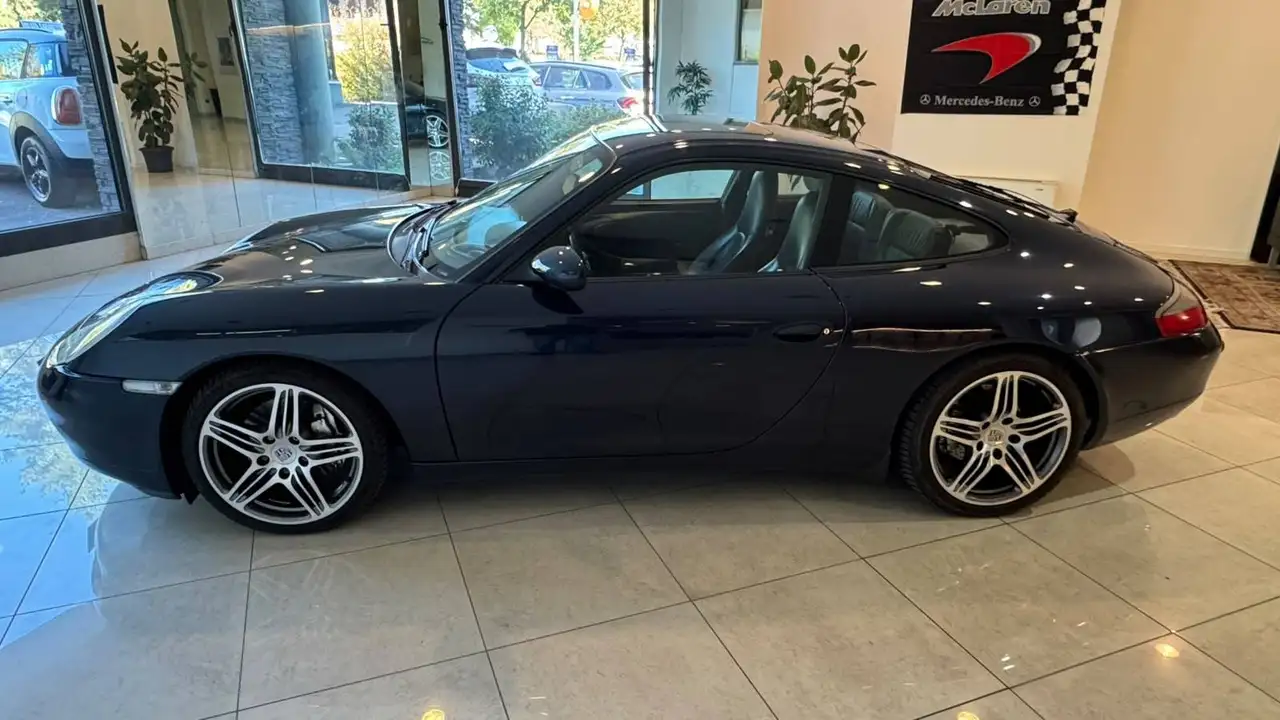 Porsche 911 IV Carrera 996 Coupe Coupe 3.4 Carrera 4, foto 4