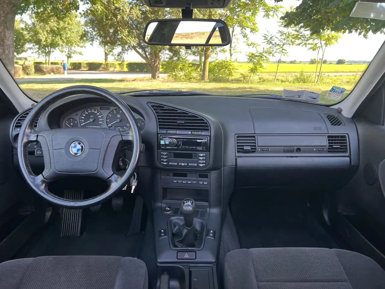 BMW 318is Europa c/2airbag, foto 10