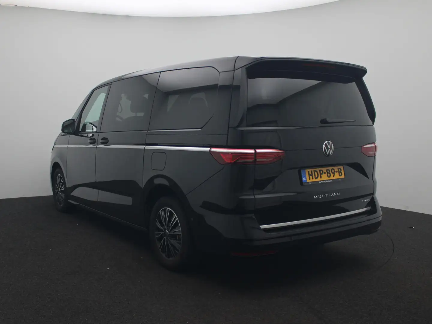 Volkswagen T7 Multivan 1.4 eHybrid L1H1 Life | Camera | 6-Personen | Noir - 2
