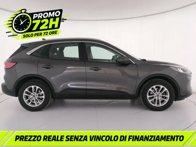 Ford Kuga view 3