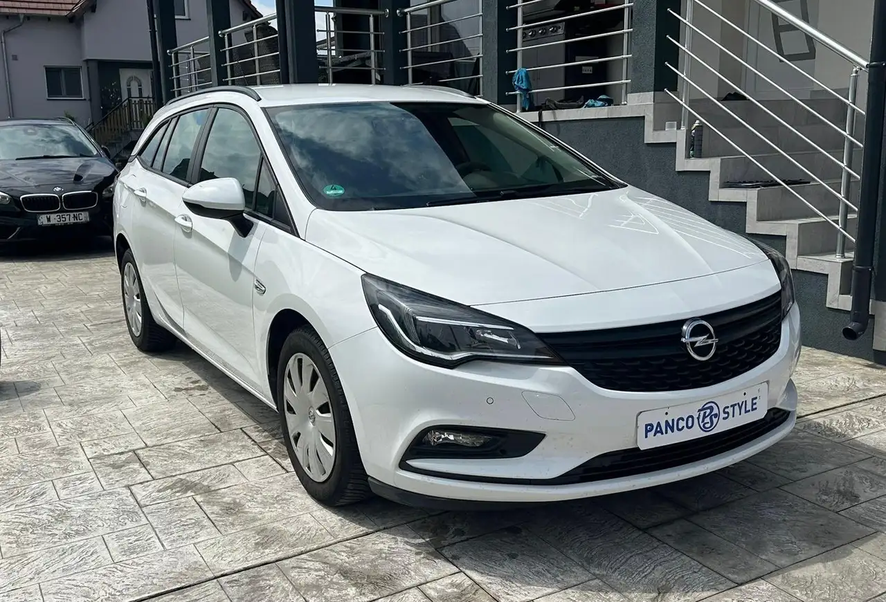 Opel Astra AFFAIRES SPORTS TOURER 1.6 CDTI 110 CH S