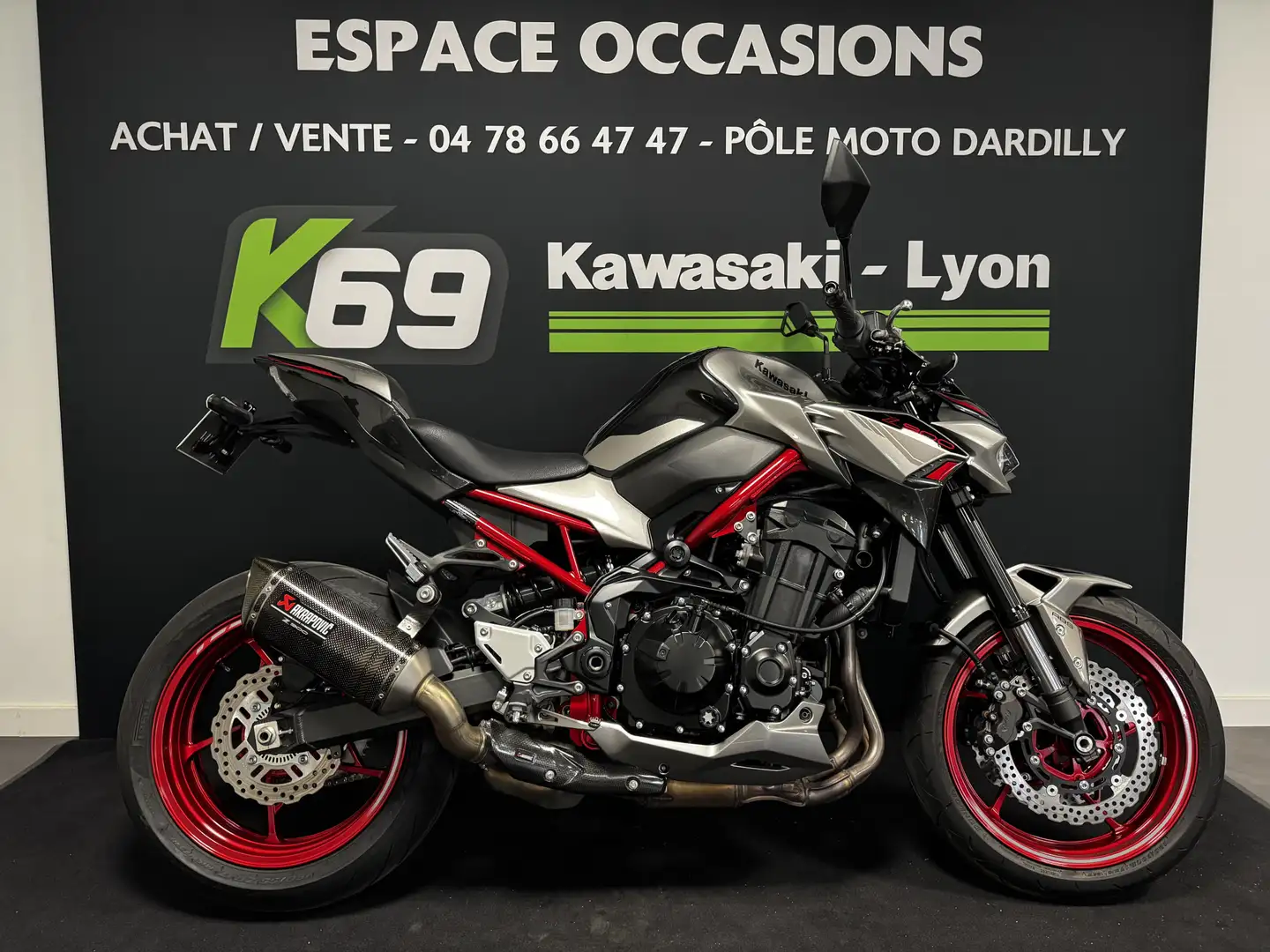 Kawasaki Z 900 Gris - 1