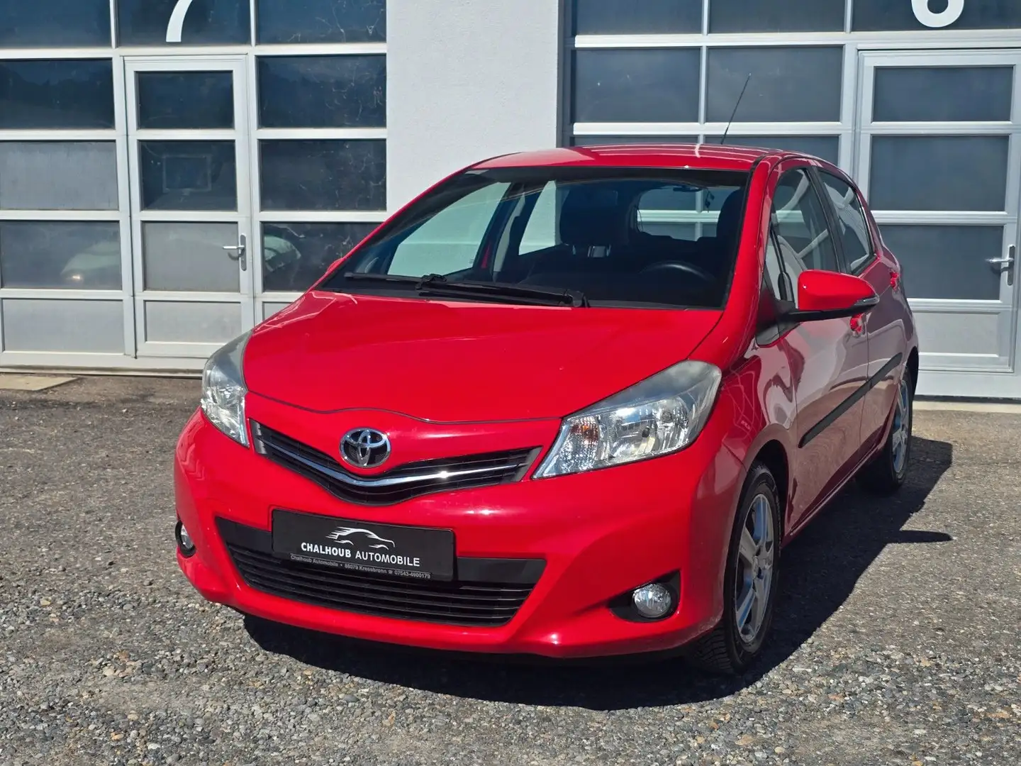 Toyota Yaris 1,0 VVT-i *KLIMA*HU 08/26 Rot - 1