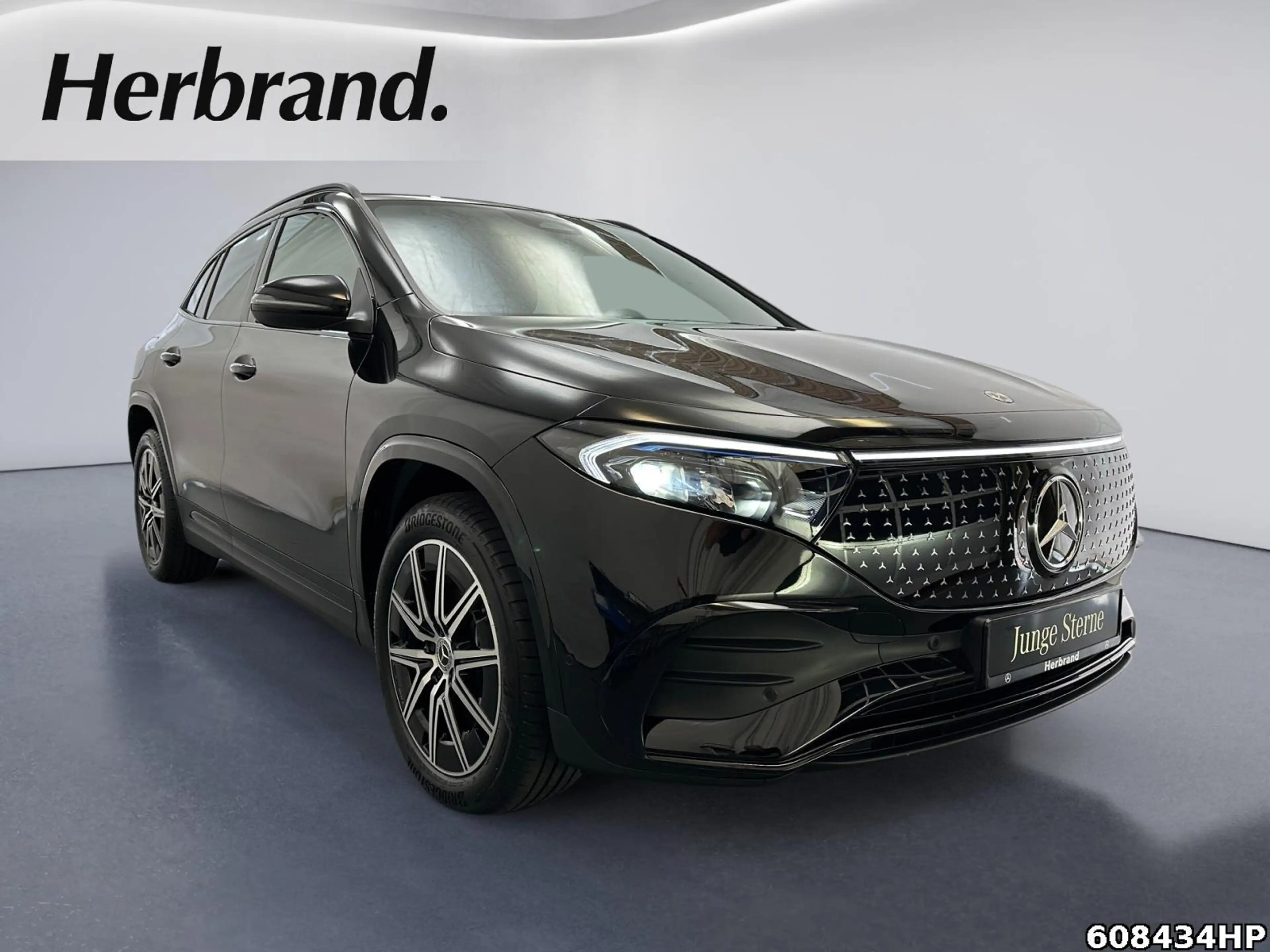 Mercedes-Benz EQA 350 4M AMG  Pano AHK Night Lenkradhzg Kamera — photo 2