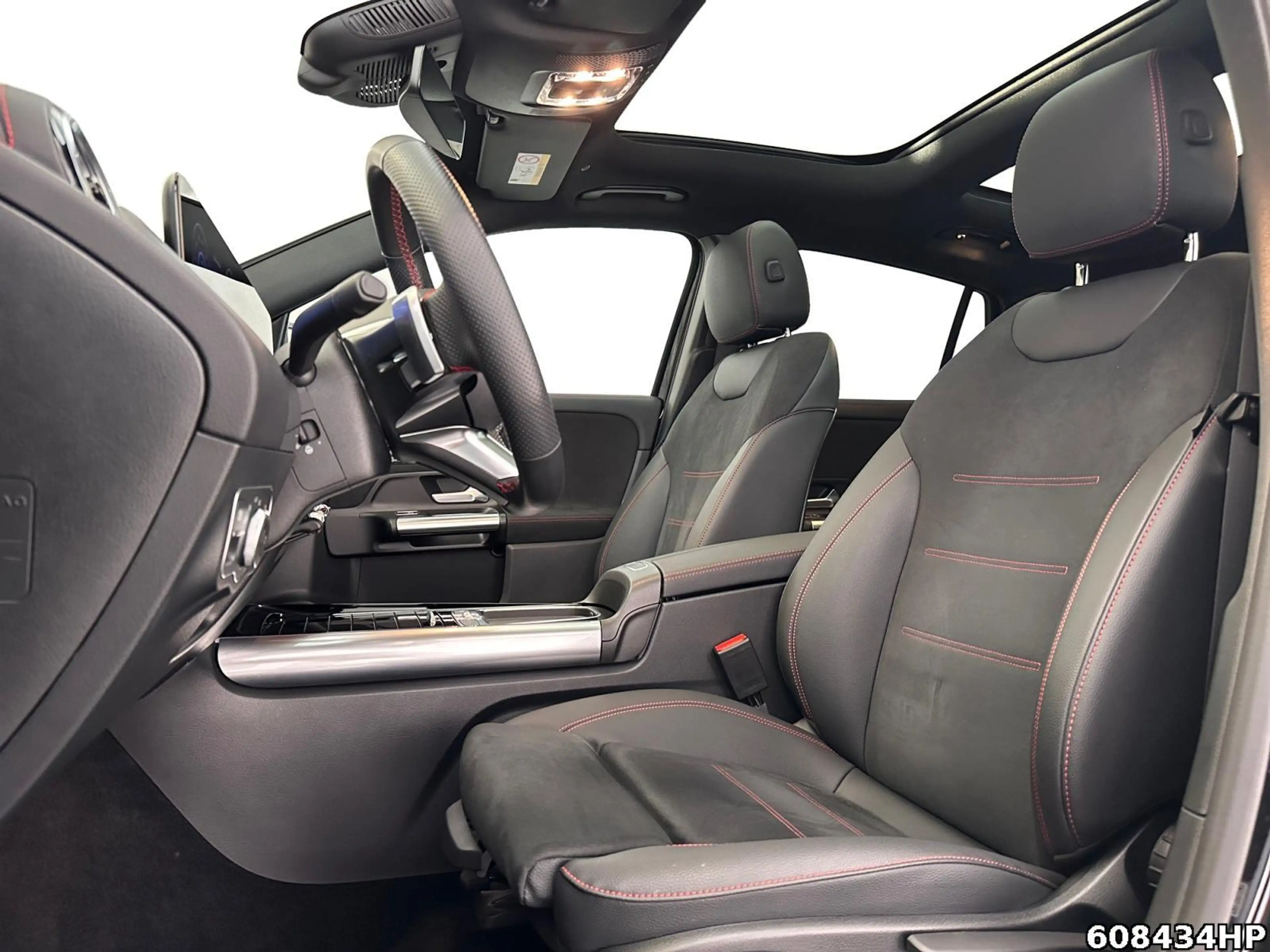 Mercedes-Benz EQA 350 4M AMG  Pano AHK Night Lenkradhzg Kamera — photo 10