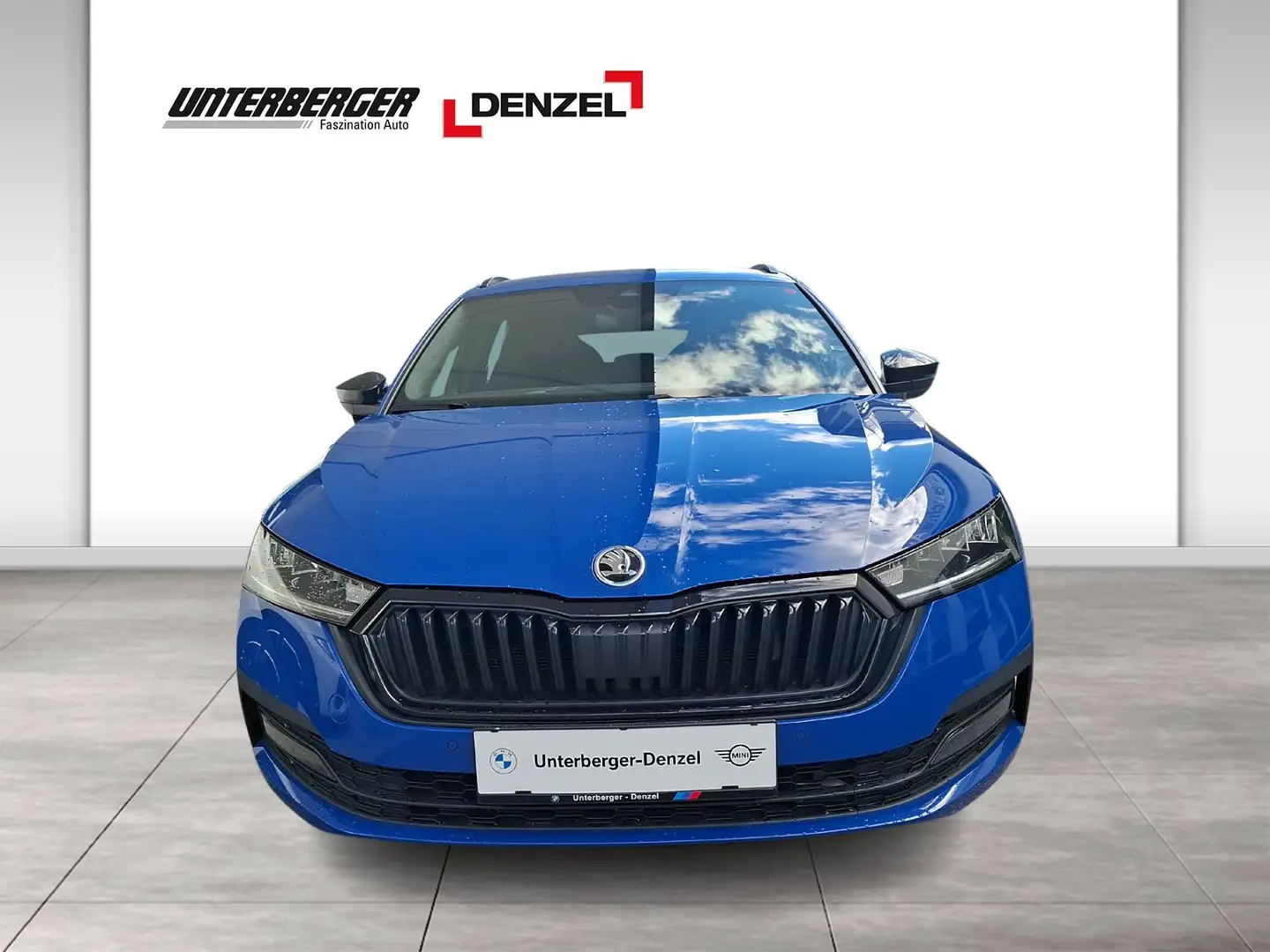 Skoda Octavia Combi Ambition Sportpaket DAB Niebieski - 2