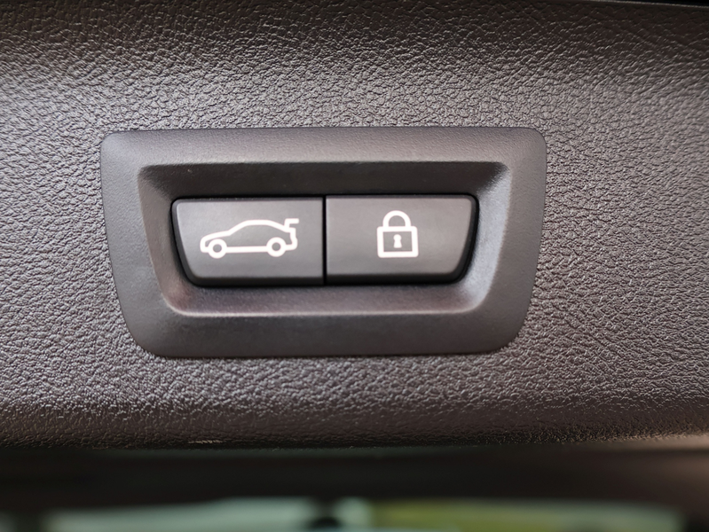 BMW 520 d Touring M Sport NAVI HUD STDHZ — photo 12