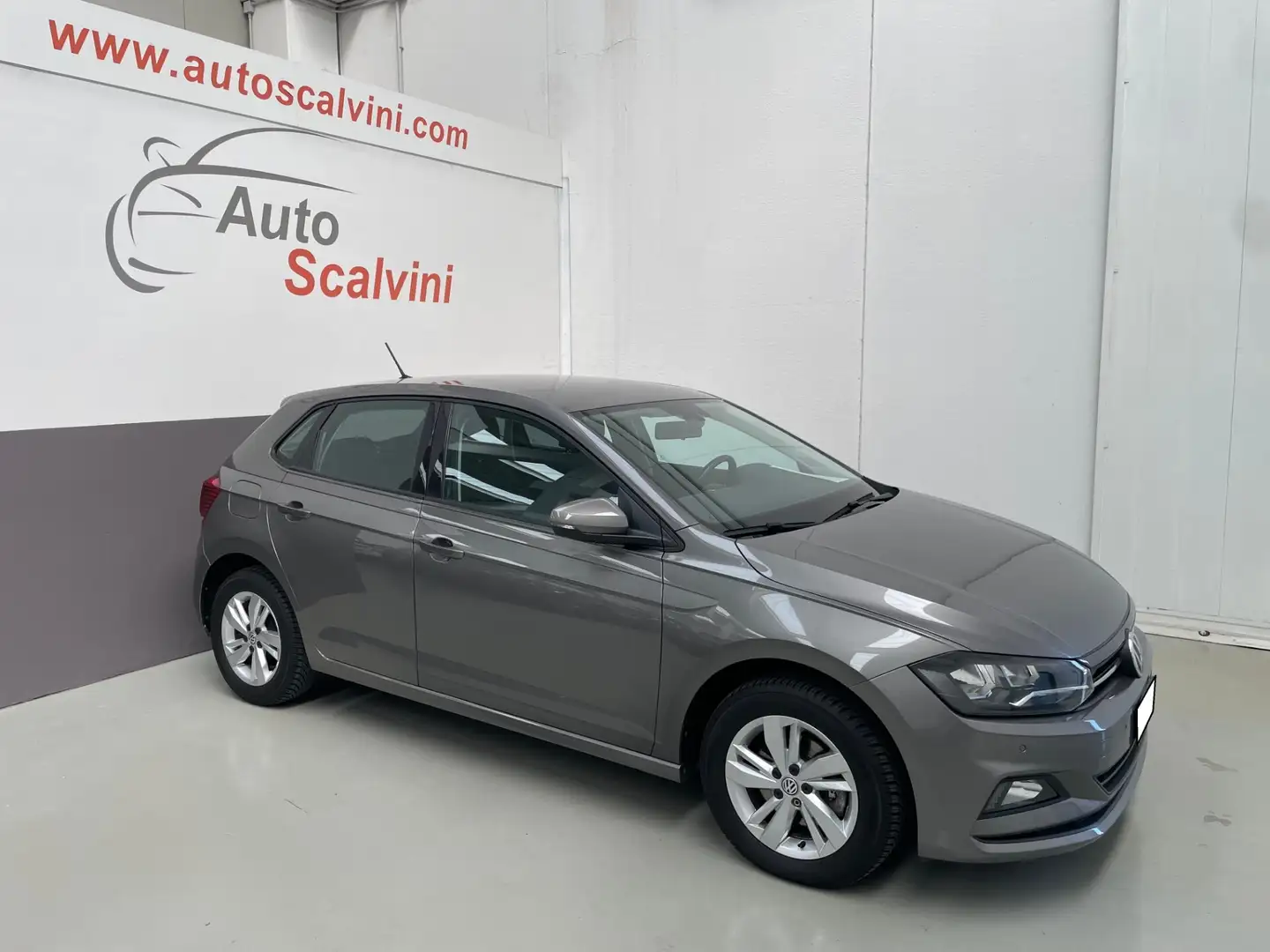 Volkswagen Polo Business 1.6 TDI 5p. Comfortline Gris - 1