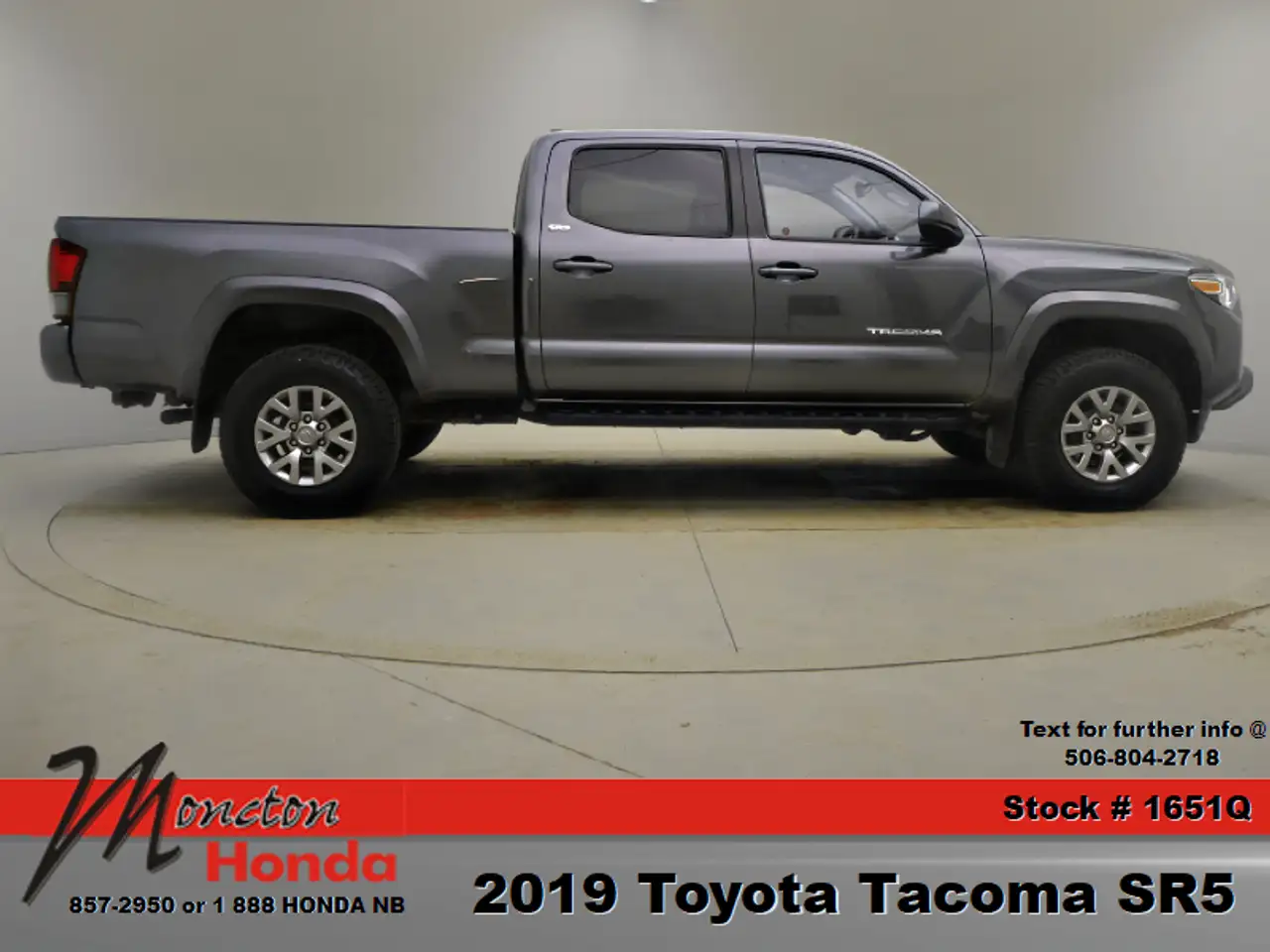 Toyota Tacoma снимка Toyota Tacoma