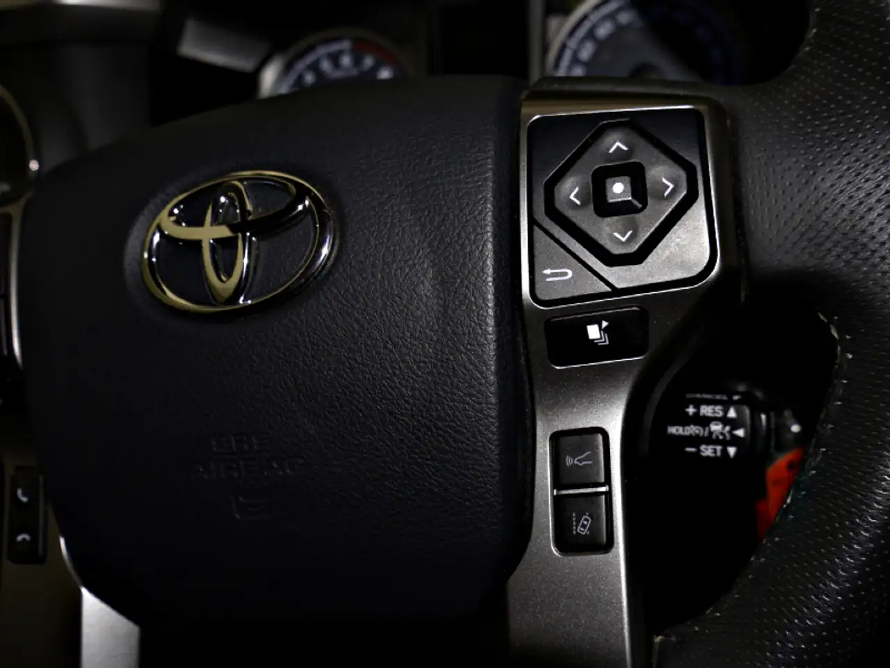 Toyota Tacoma снимка Toyota Tacoma